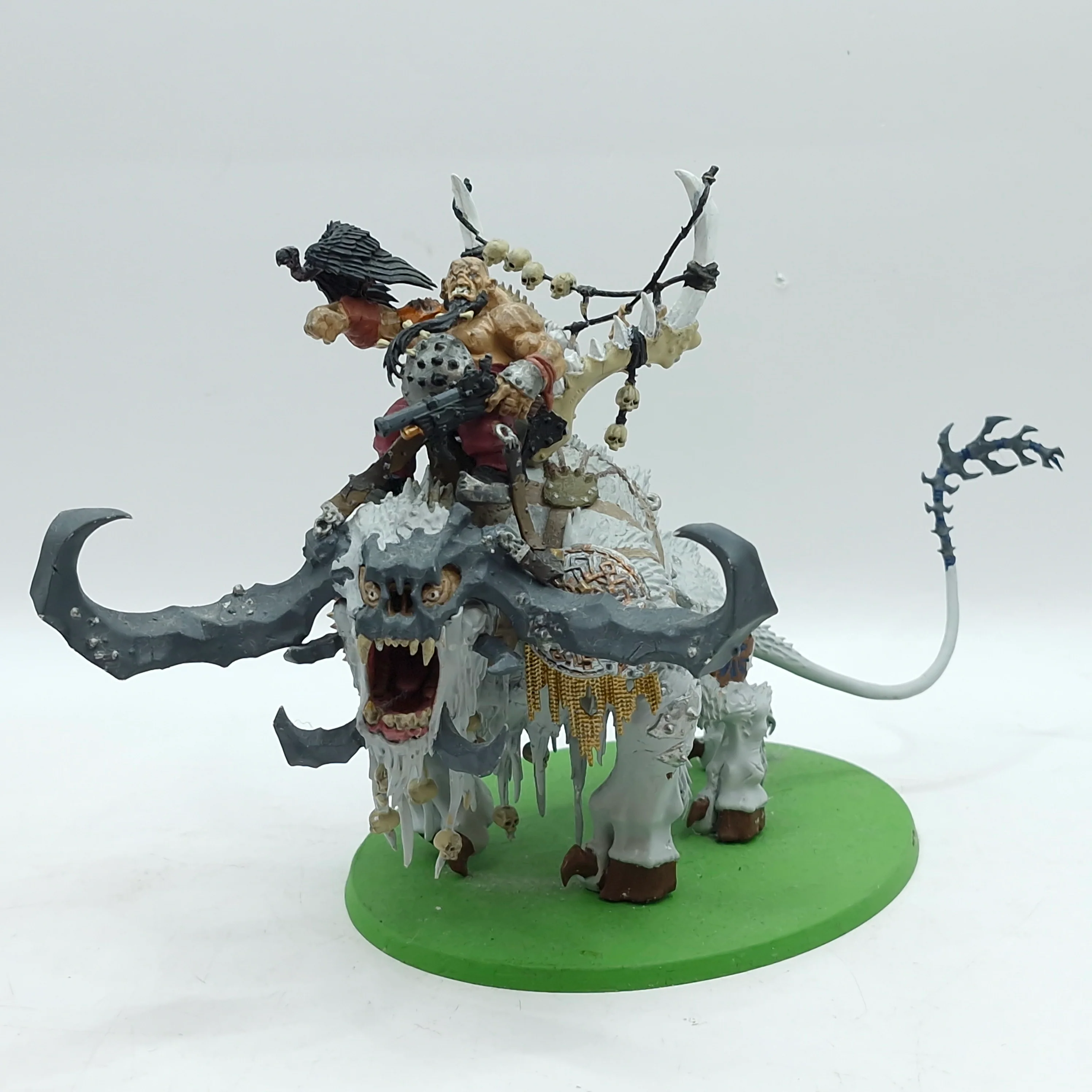 Warhammer Age of Sigmar: Ogor Mawtribes Huskard on Stonehorn (AR006)