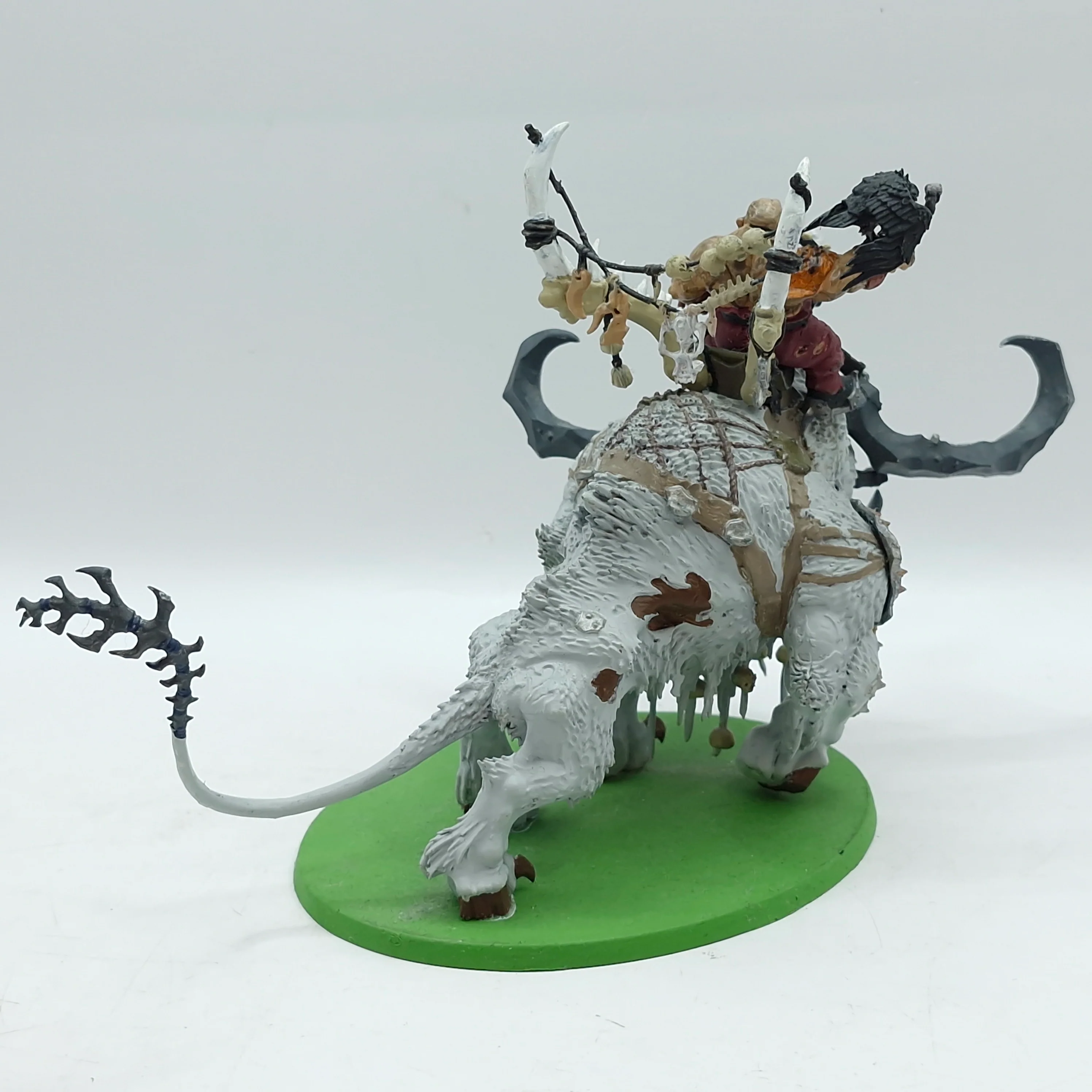 Warhammer Age of Sigmar: Ogor Mawtribes Huskard on Stonehorn (AR006) - Image 4