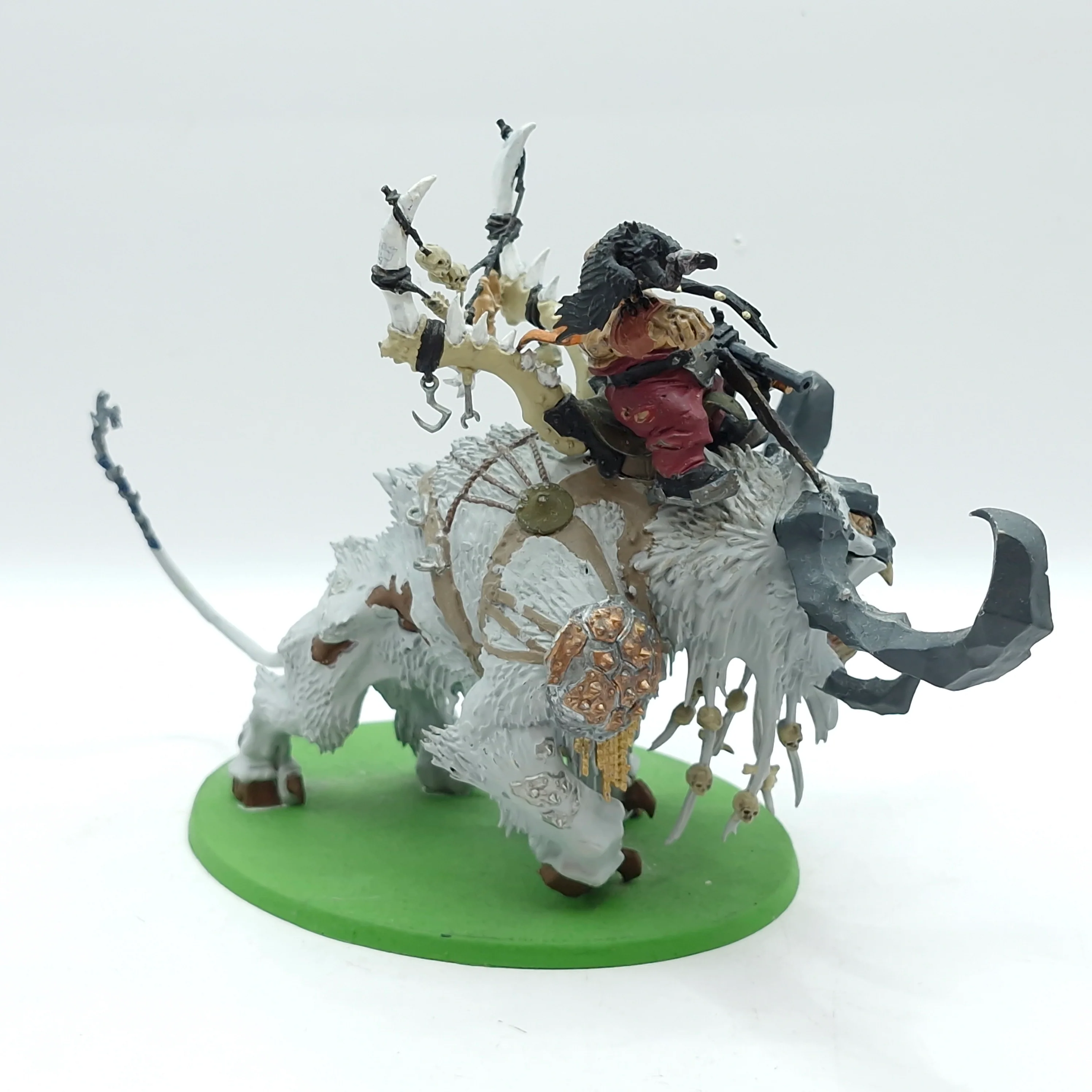 Warhammer Age of Sigmar: Ogor Mawtribes Huskard on Stonehorn (AR006) - Image 5