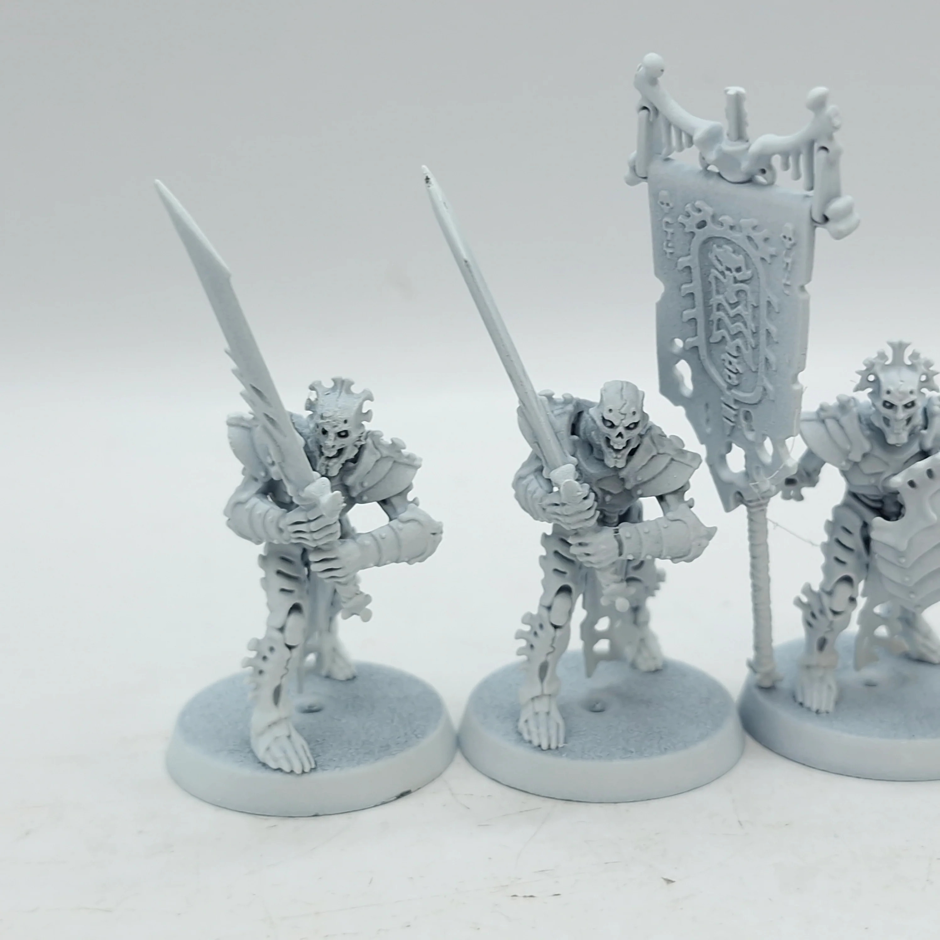 Warhammer Age of Sigmar: Ossiarch Bonereapers Mortek Guard (AA043) - Image 5