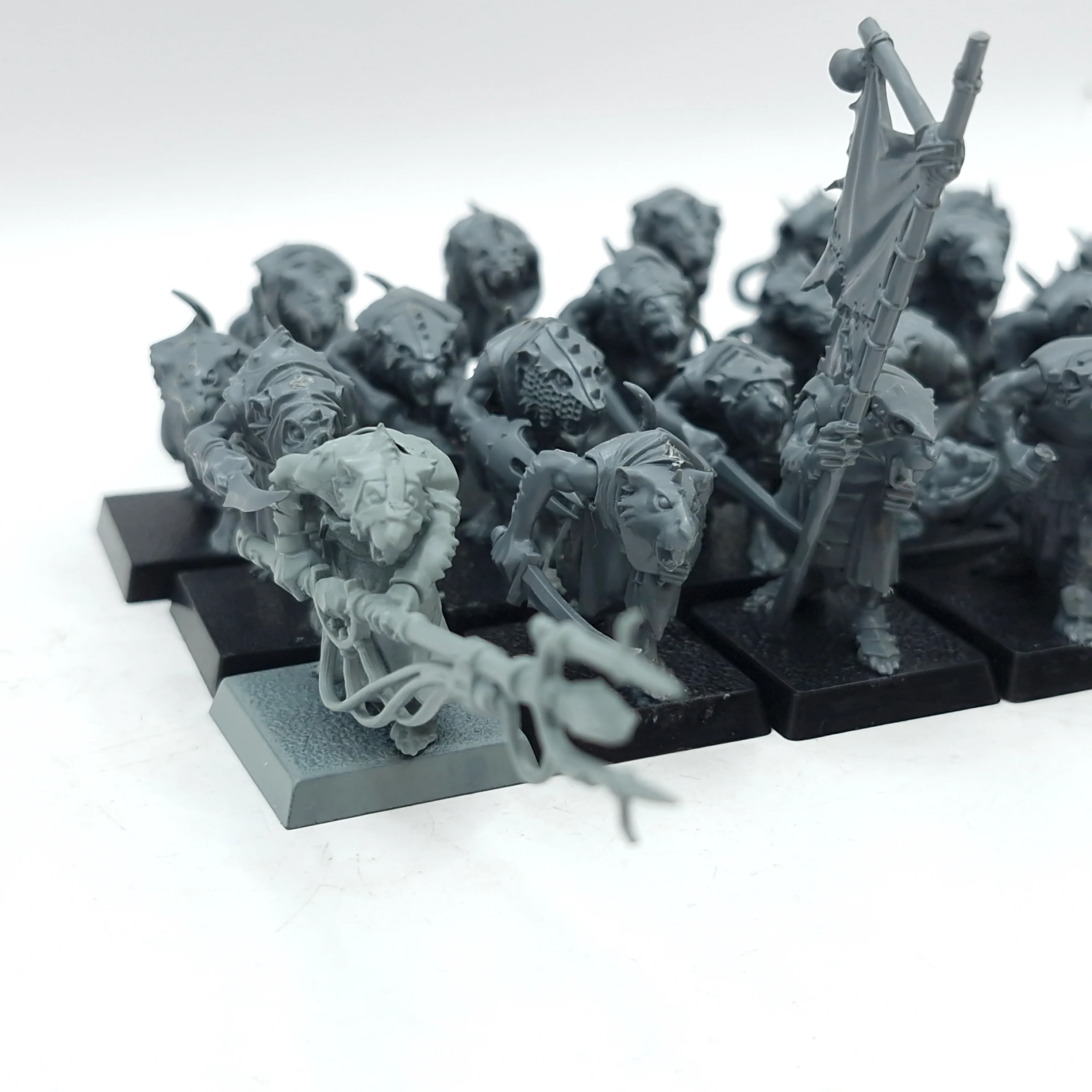 Warhammer Age of Sigmar: Skaven Clanrats Old (BI098) - Image 2
