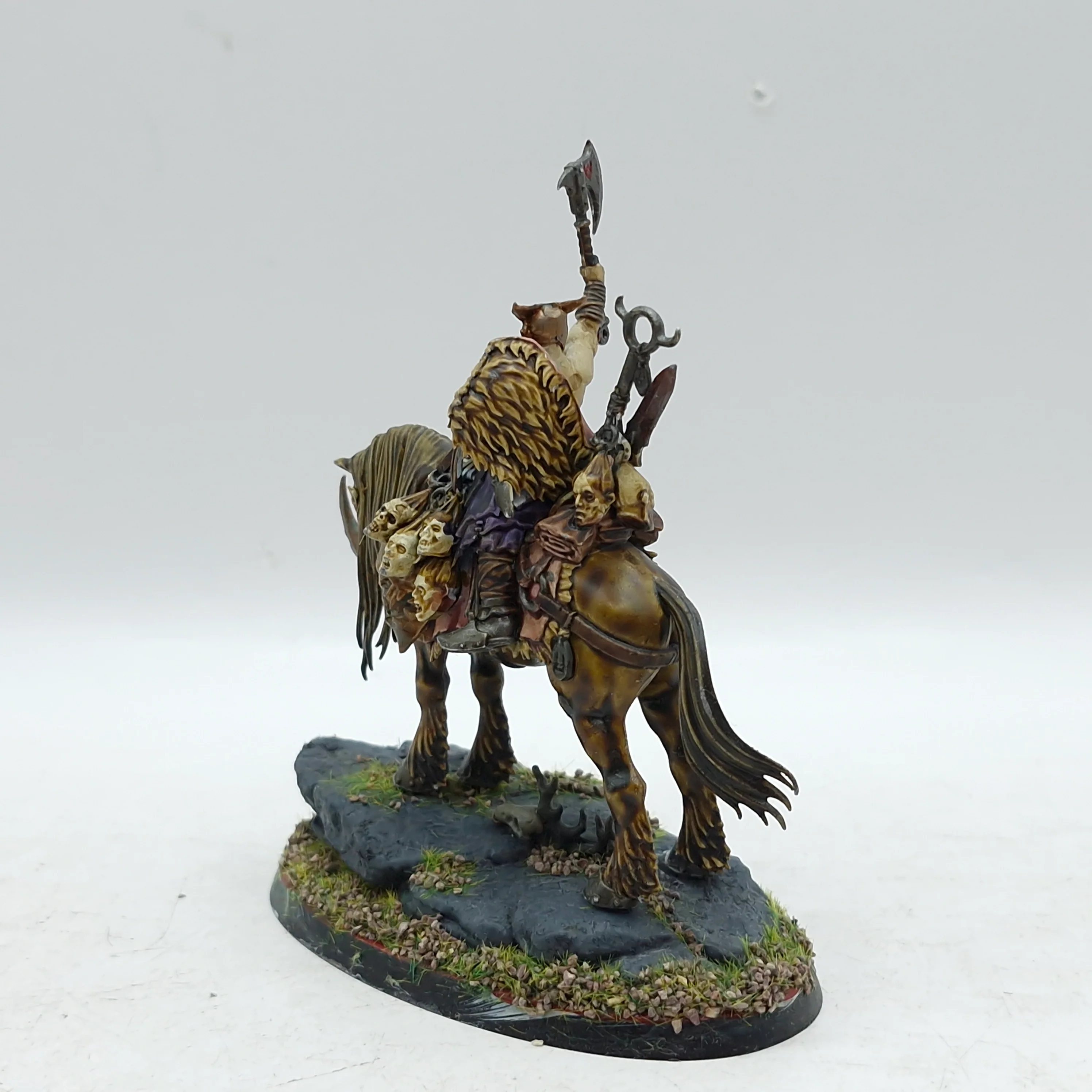 Warhammer Age of Sigmar: Slaves to Darkness Darkoath Chieftain on Warsteed (BI050) - Image 3