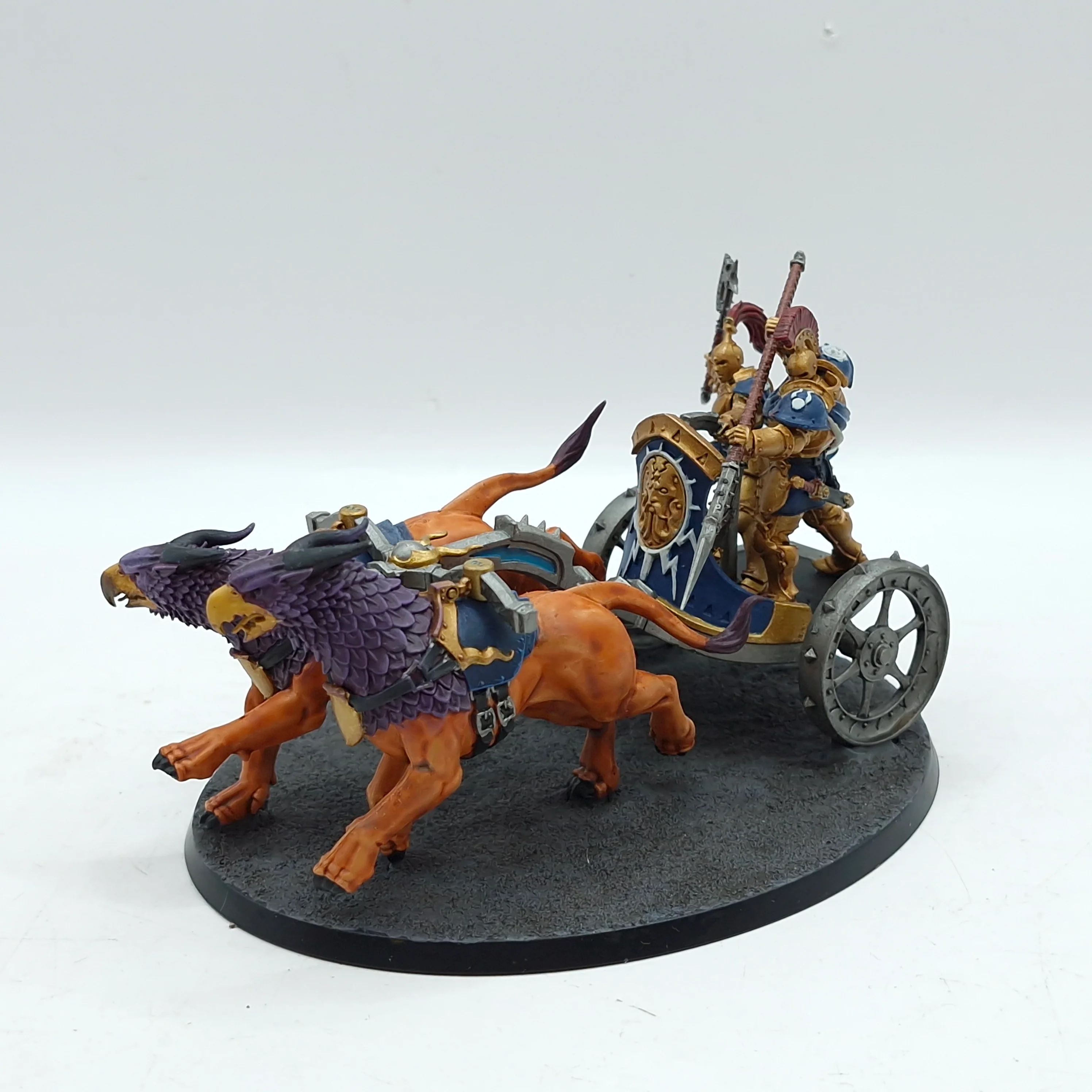 Warhammer Age of Sigmar: Stormcast Eternals Stormstrike Chariot (BF029) - Image 3