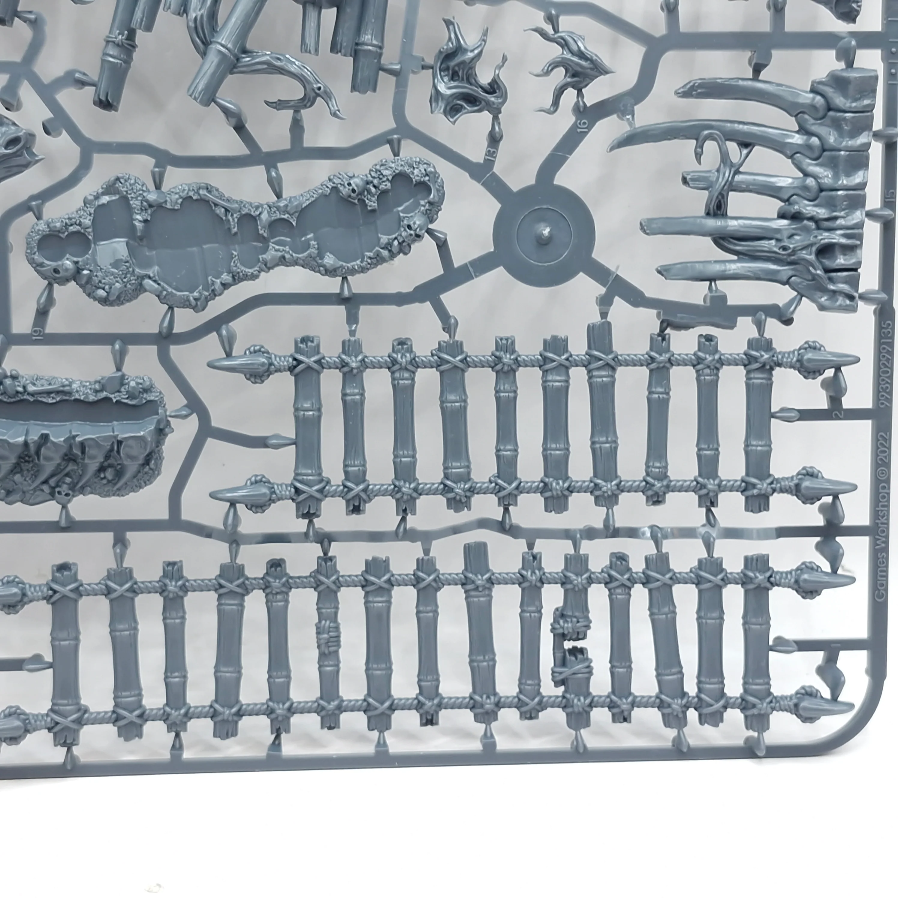 Warhammer Age of Sigmar: Warcry Nightmare Quest Terrain Sprue (SPRUE0118) - Image 5
