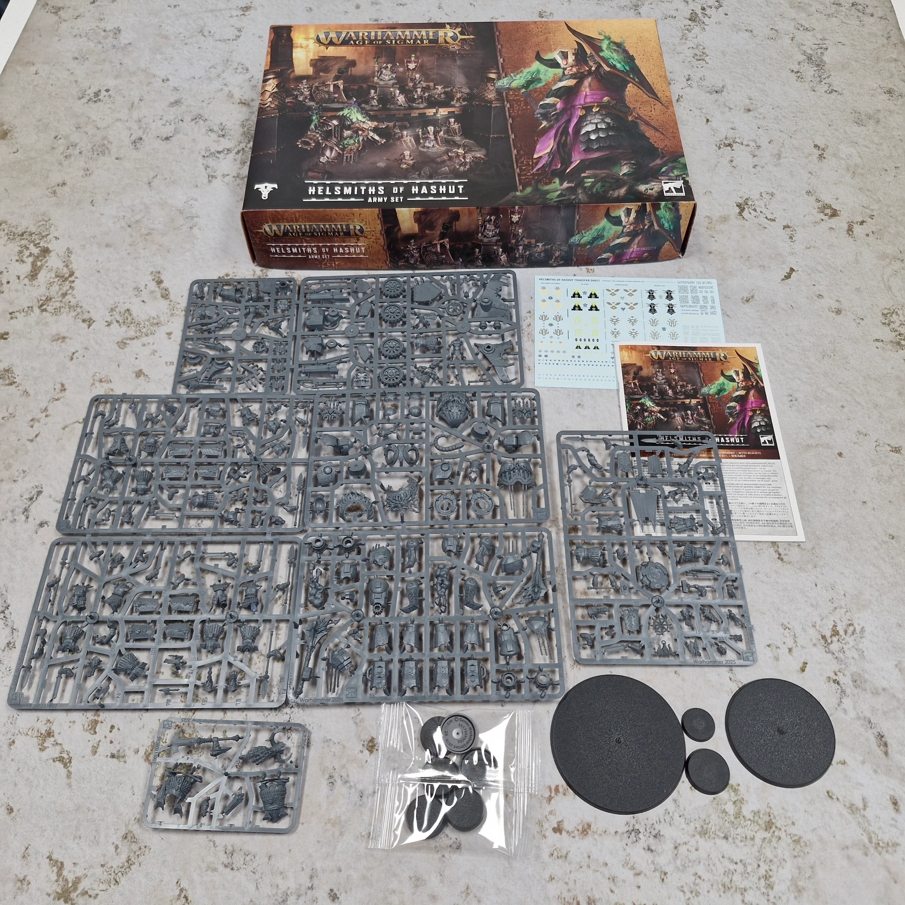 Warhammer Age of Sigmar Helsmiths of Hashut Army Set - Miniatures only AV337 - Image 3