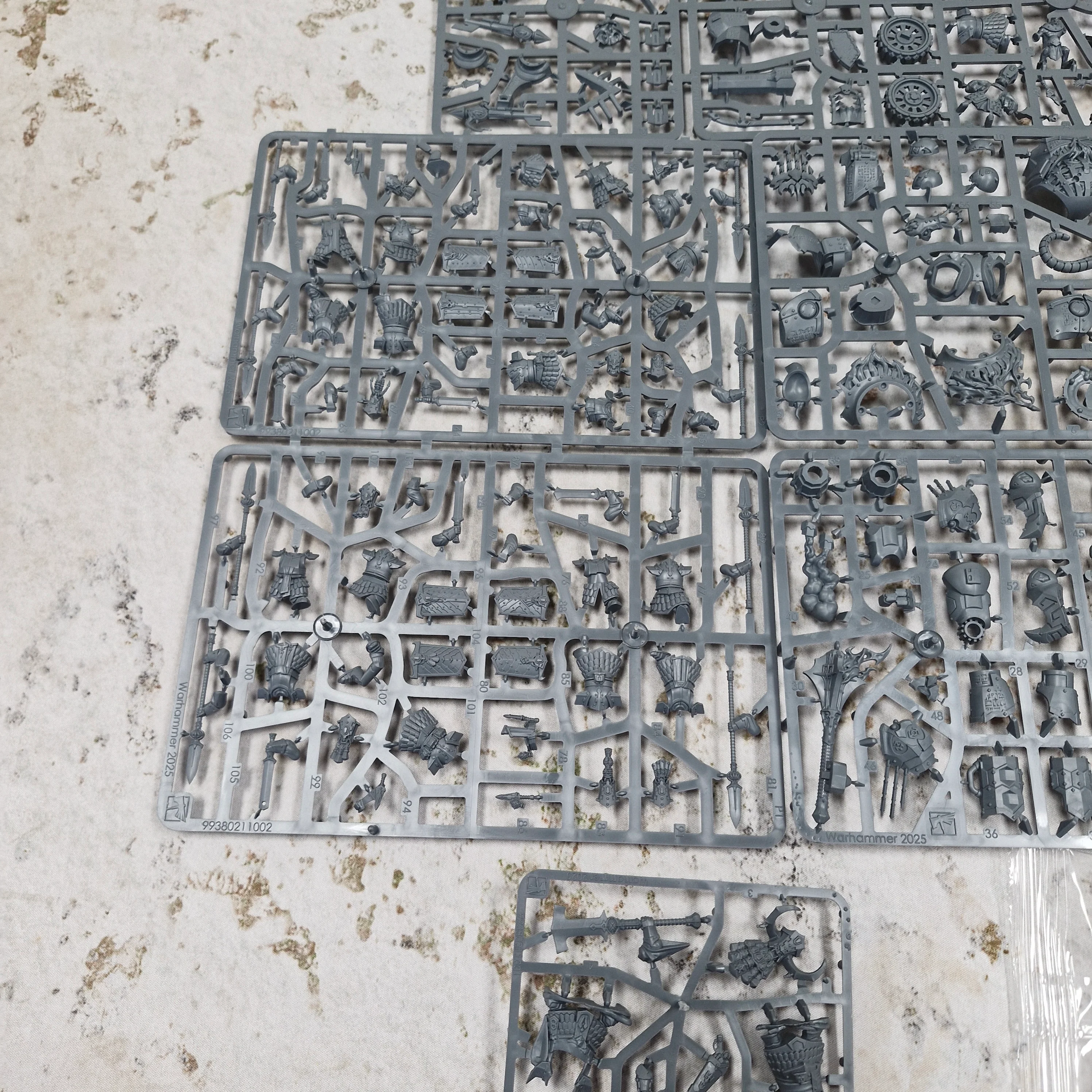 Warhammer Age of Sigmar Helsmiths of Hashut Army Set - Miniatures only AV337 - Image 5
