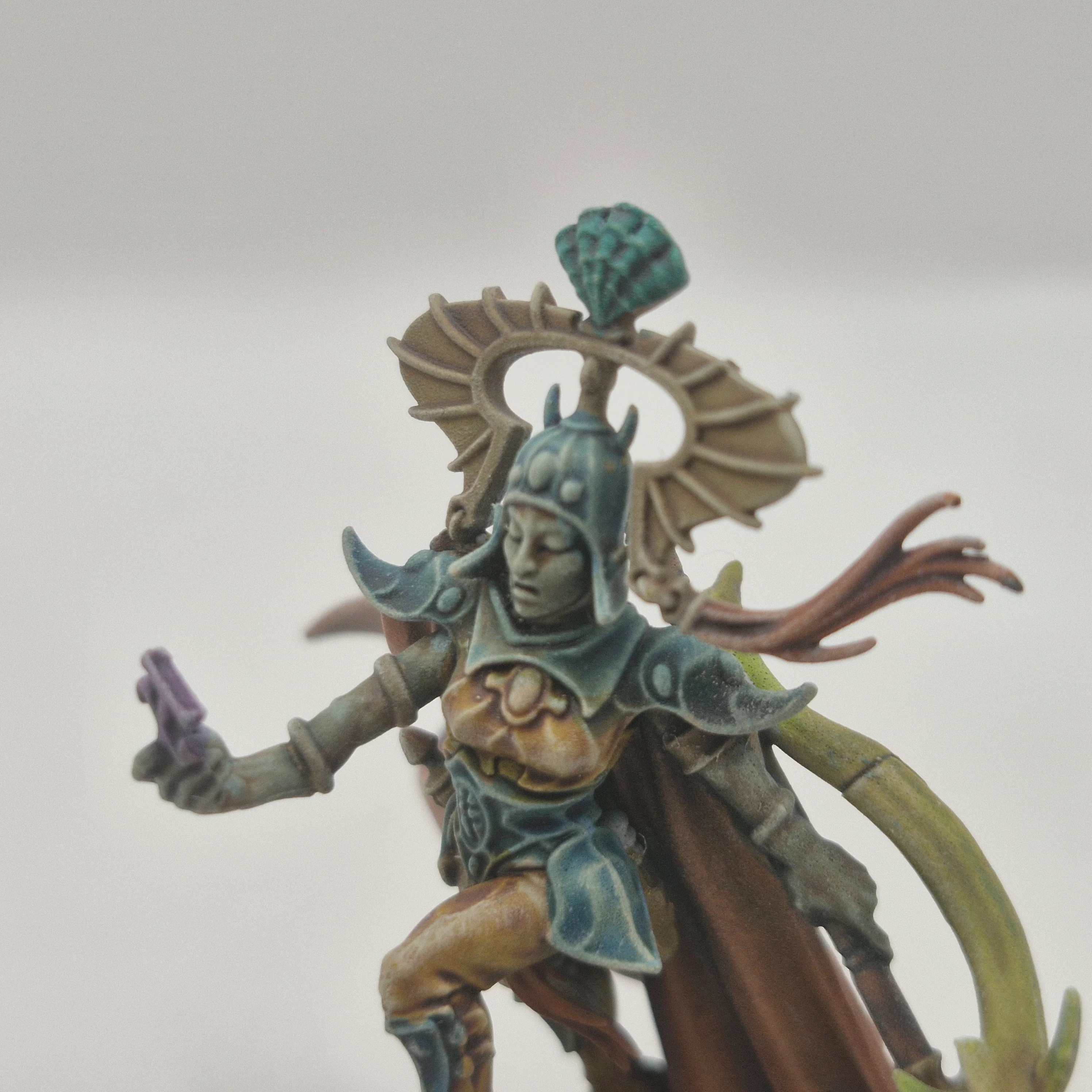 Warhammer Age of Sigmar Idoneth Deepkin Isharann Tidecaster - Painted AJ065 - Image 5