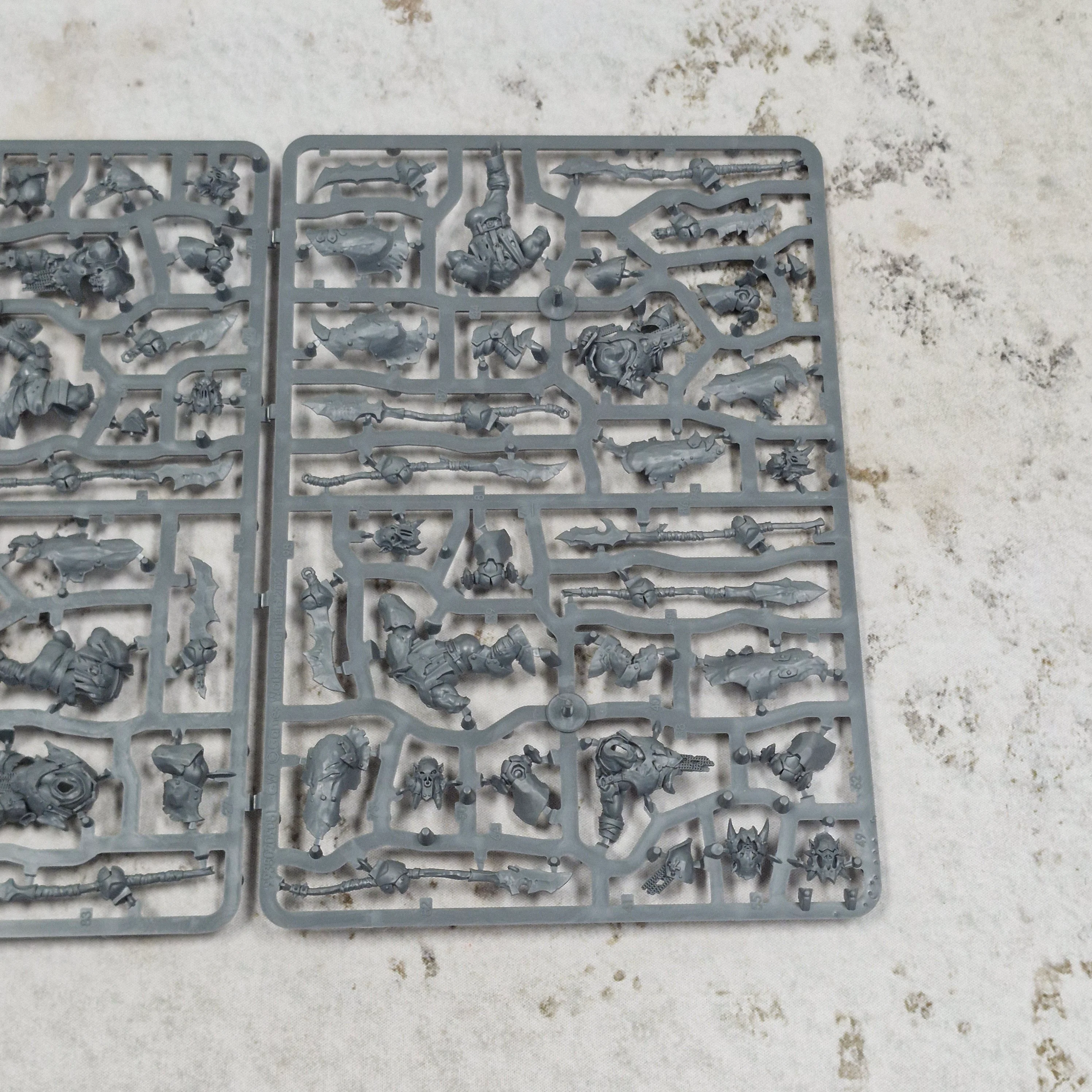 Warhammer Age of Sigmar Orruk Warclans Orruk Ardboys - in Box BB225 - Image 4