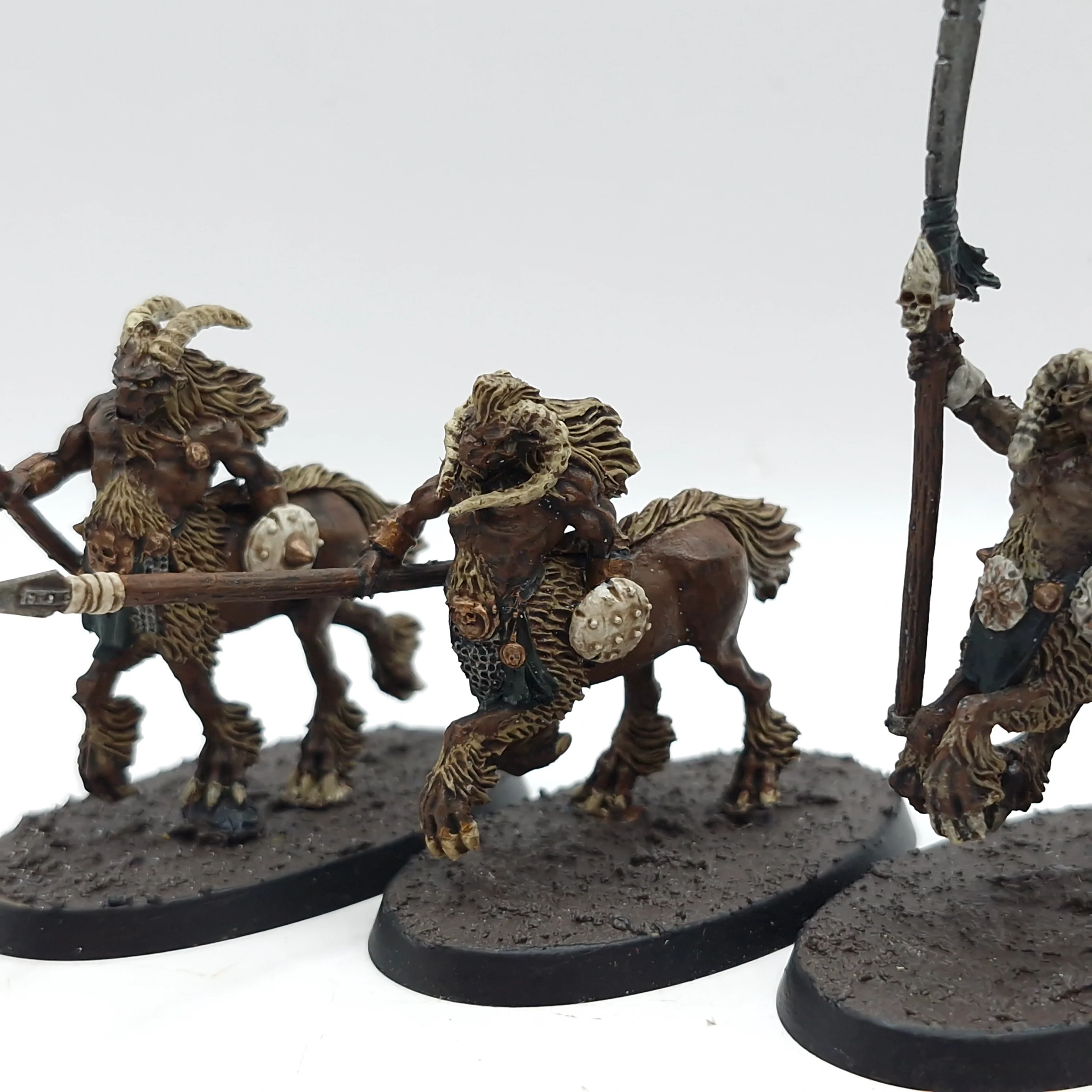 Warhammer Fantasy/The Old World: Beastmen Brayherd Centigor Herd (AM004) - Image 3