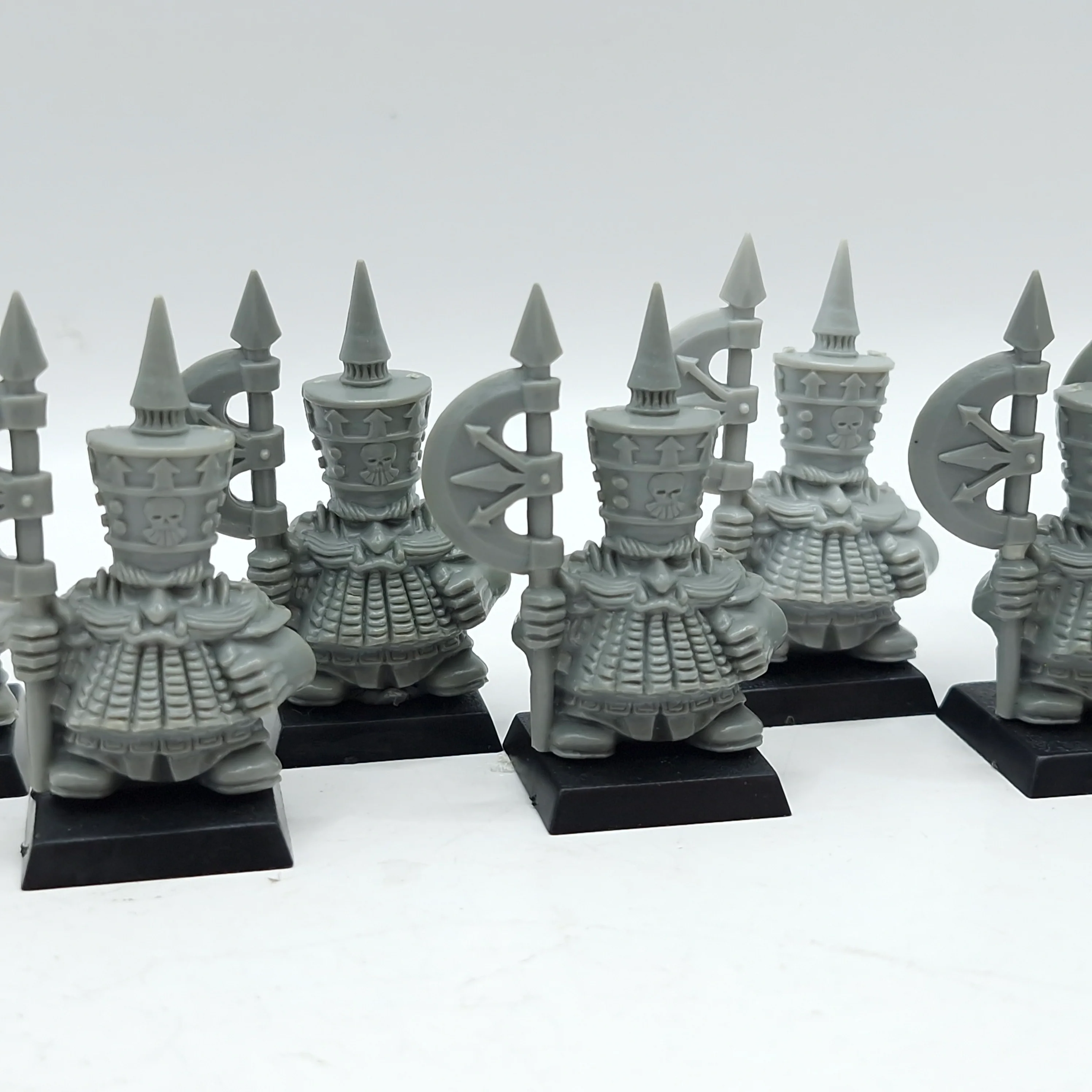 Warhammer Fantasy/The Old World: Chaos Dwarf Warriors (AD212) - Image 3