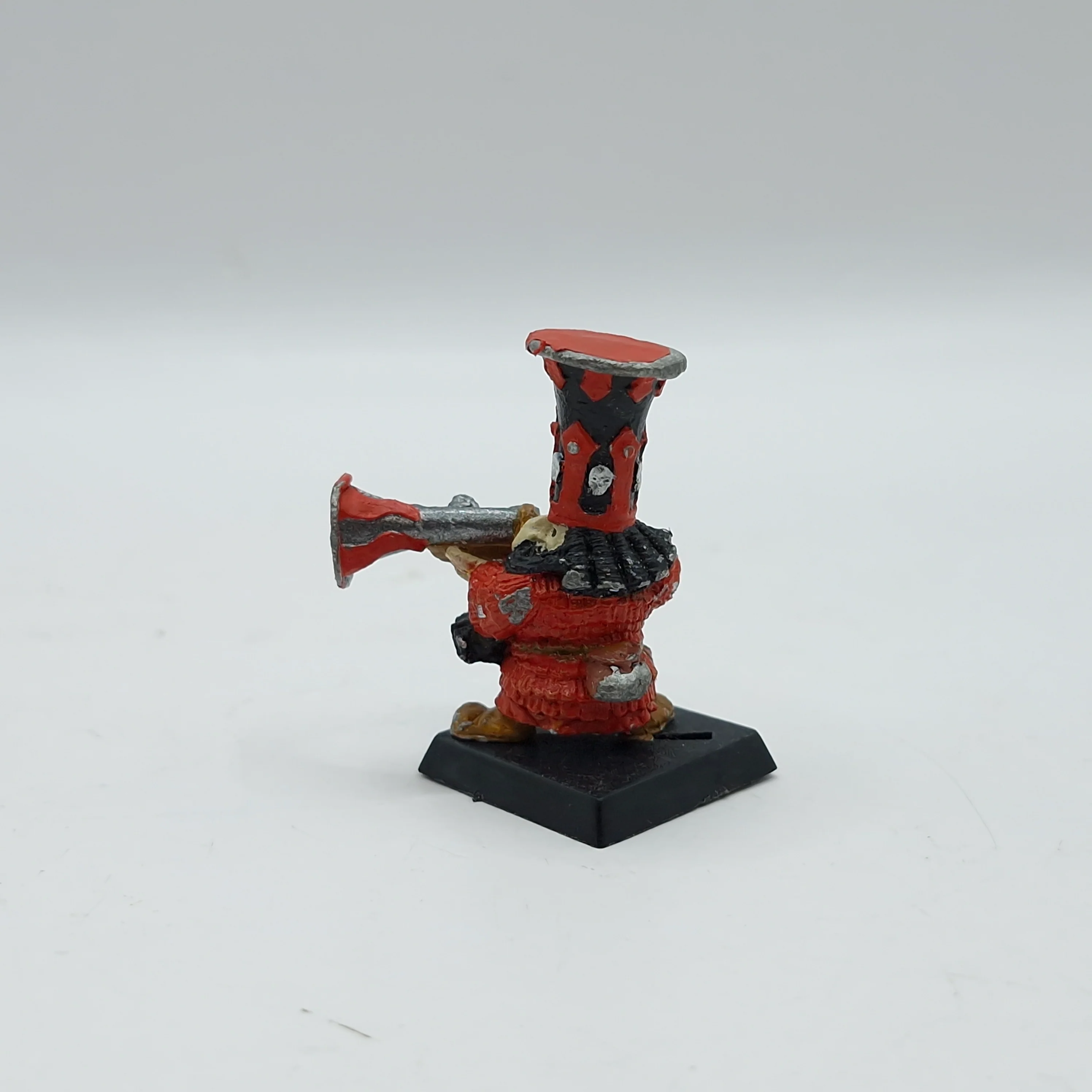 Warhammer Fantasy/The Old World: Chaos Dwarf Warriors with Blunderbuss (AD200) - Image 5