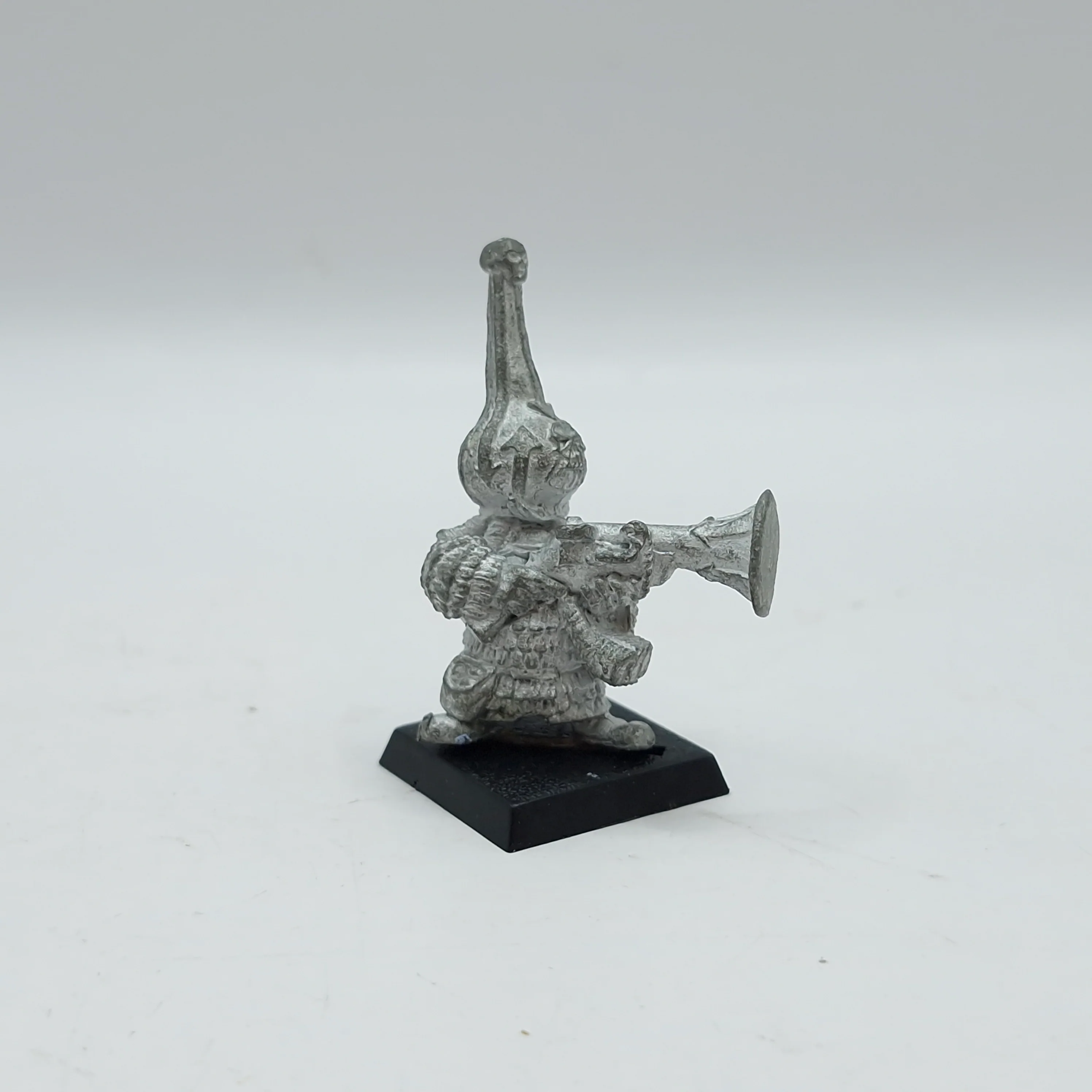 Warhammer Fantasy/The Old World: Chaos Dwarf Warriors with Blunderbuss (AD202) - Image 4