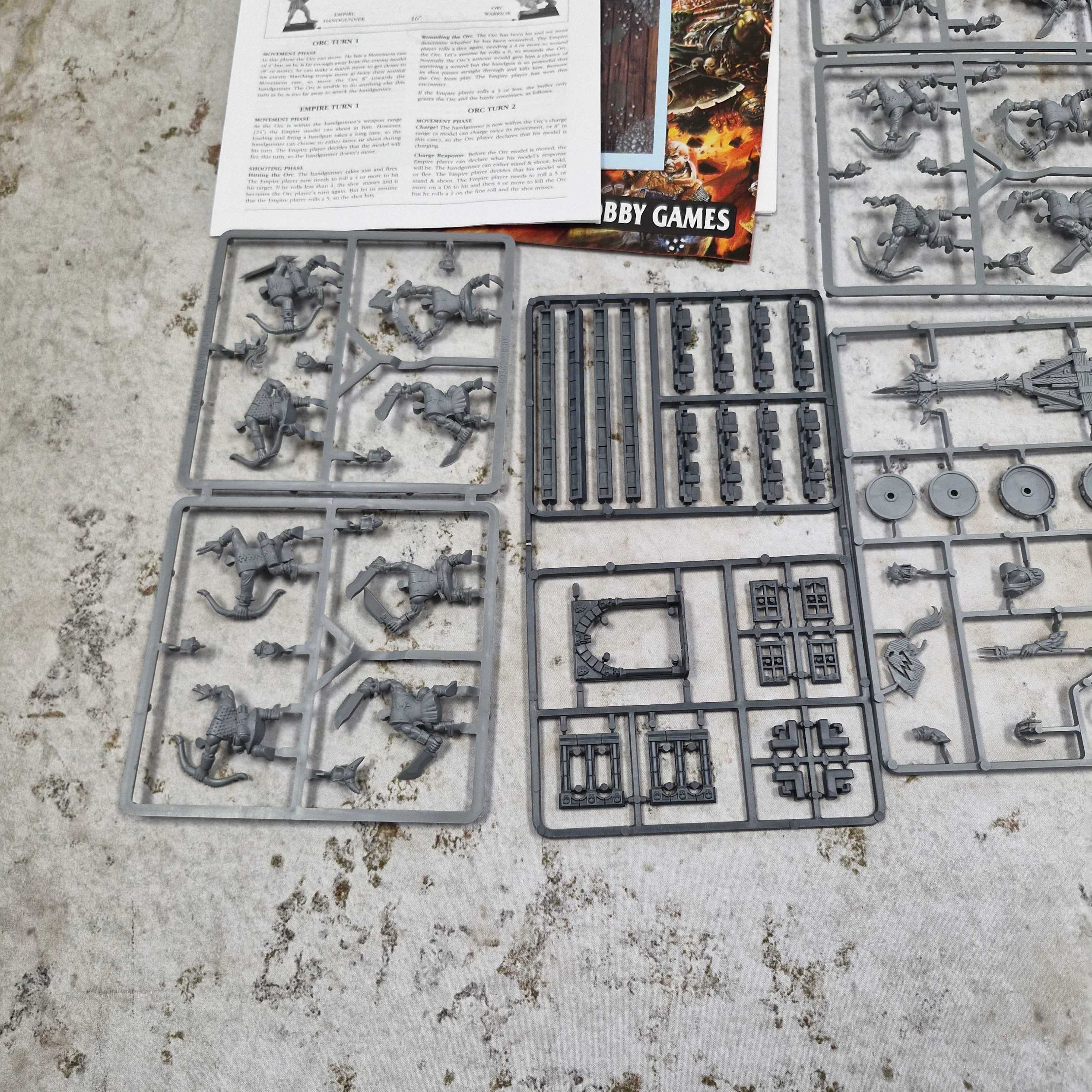 Warhammer Fantasy 6th Edition Starter Set - Orc half and Building AY212 - Image 4