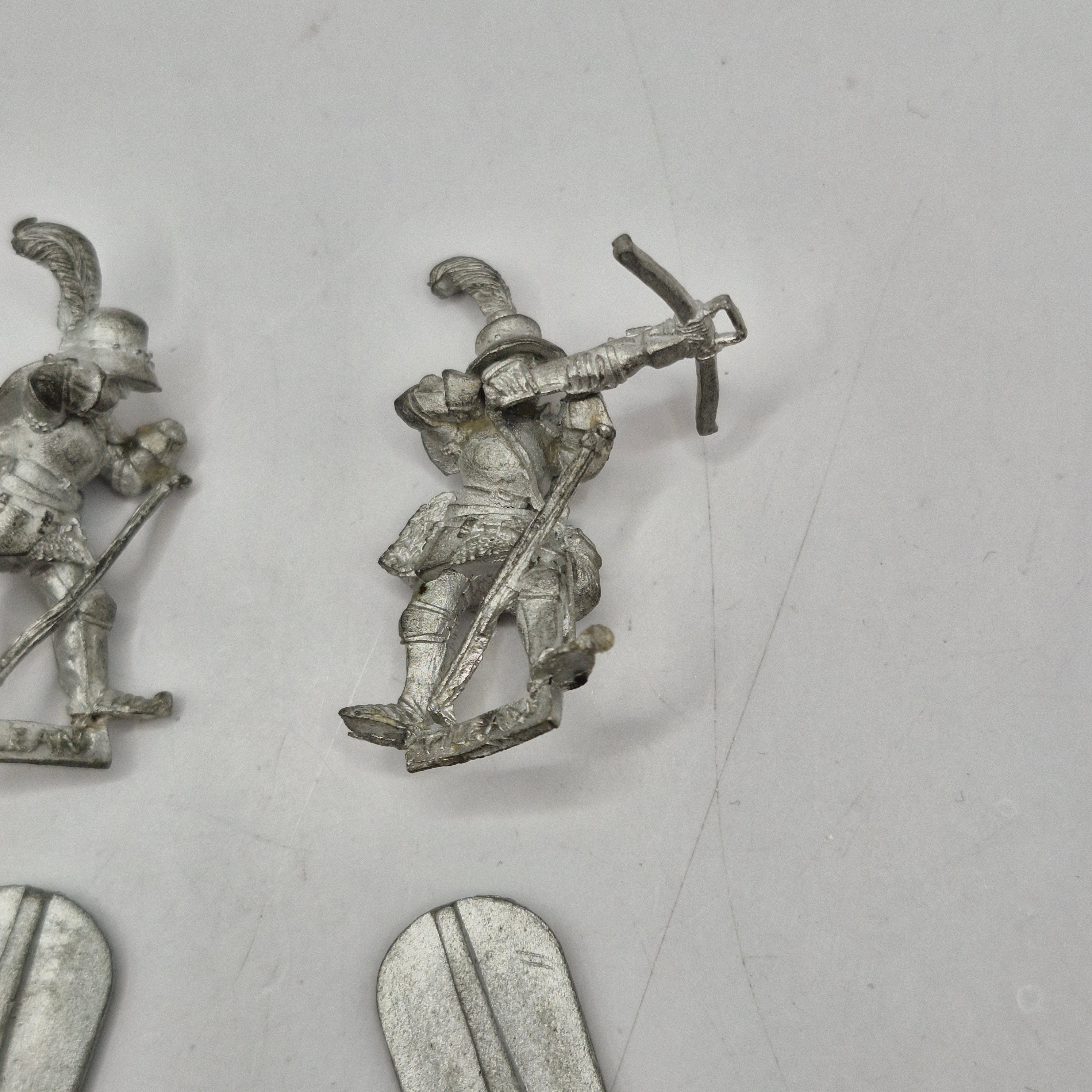 Warhammer Fantasy Dogs of War Braganza's Besiegers x3 BH166 - Image 2