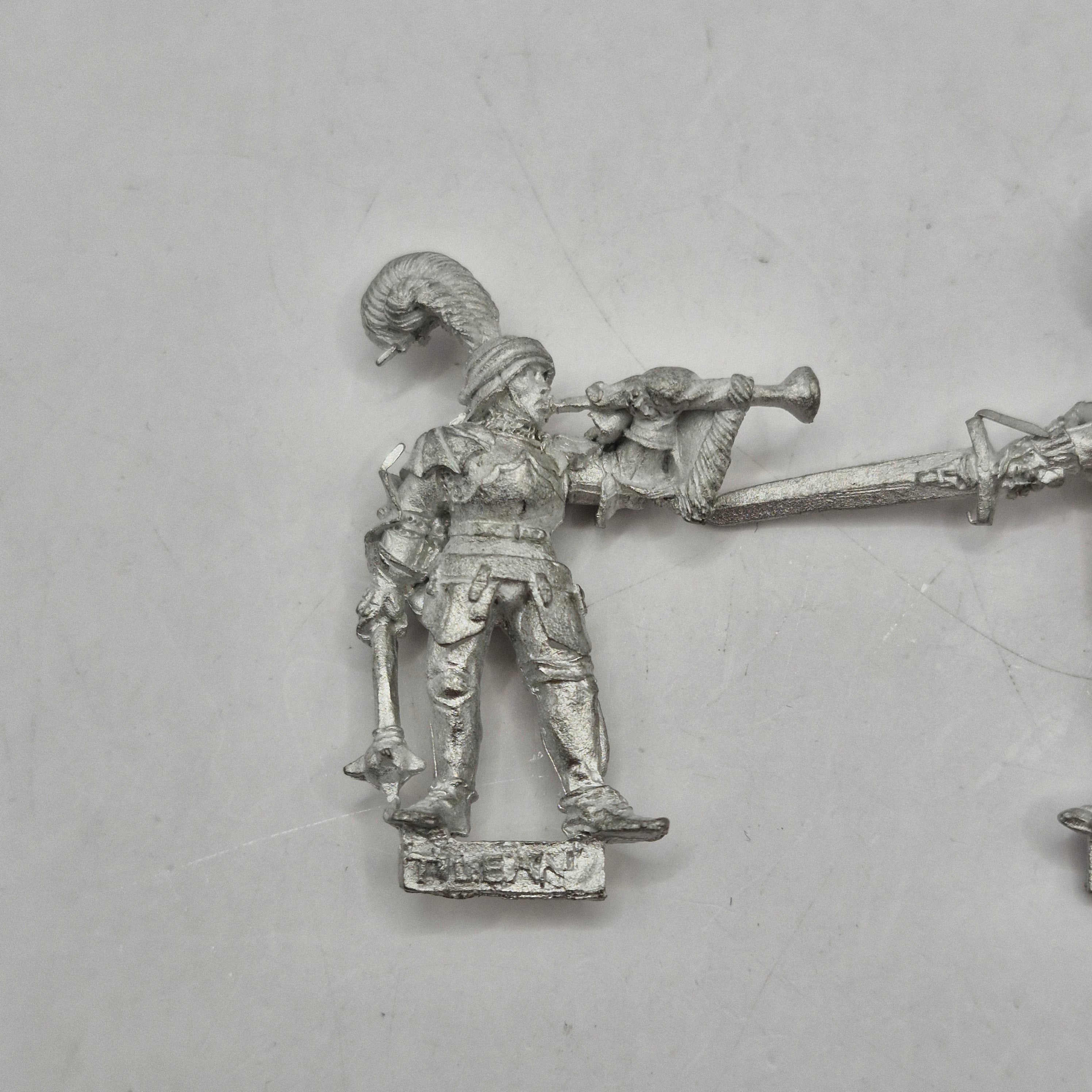 Warhammer Fantasy Dogs of War Ricco's Republican Guard Command - Metal AZ133 - Image 3