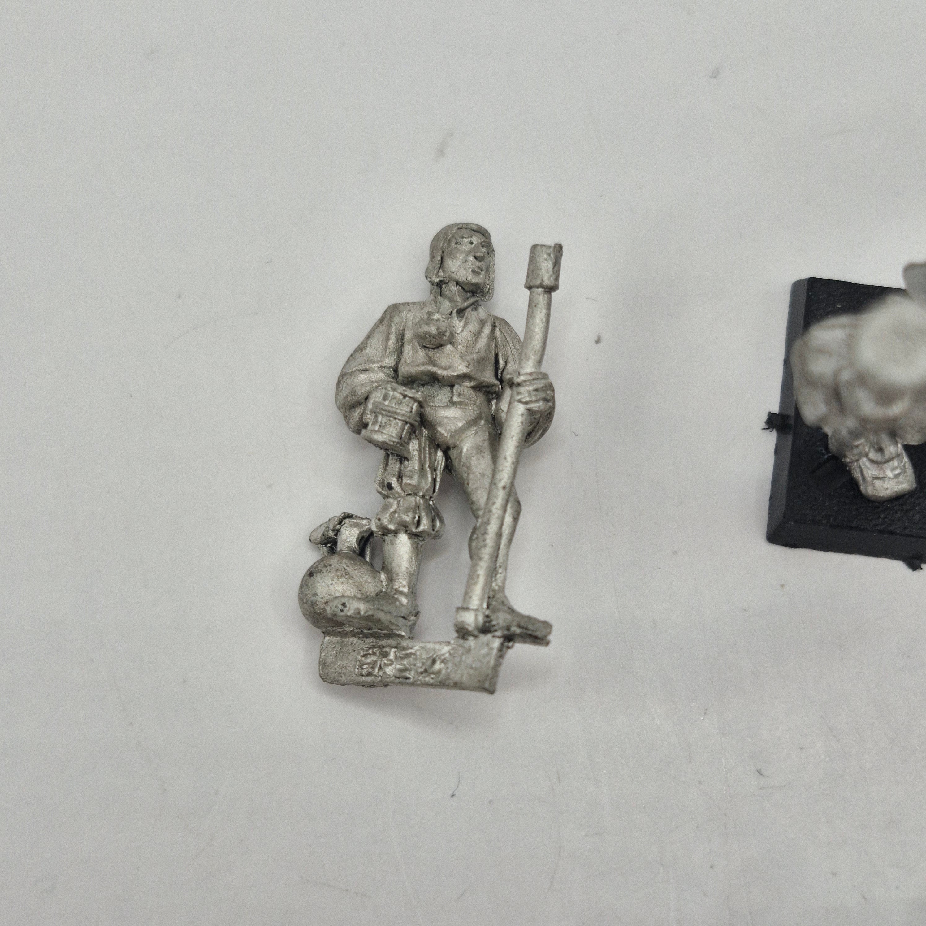 Warhammer Fantasy Empire Hellblaster Volley Gun and Engineer - Metal BI035 - Image 3