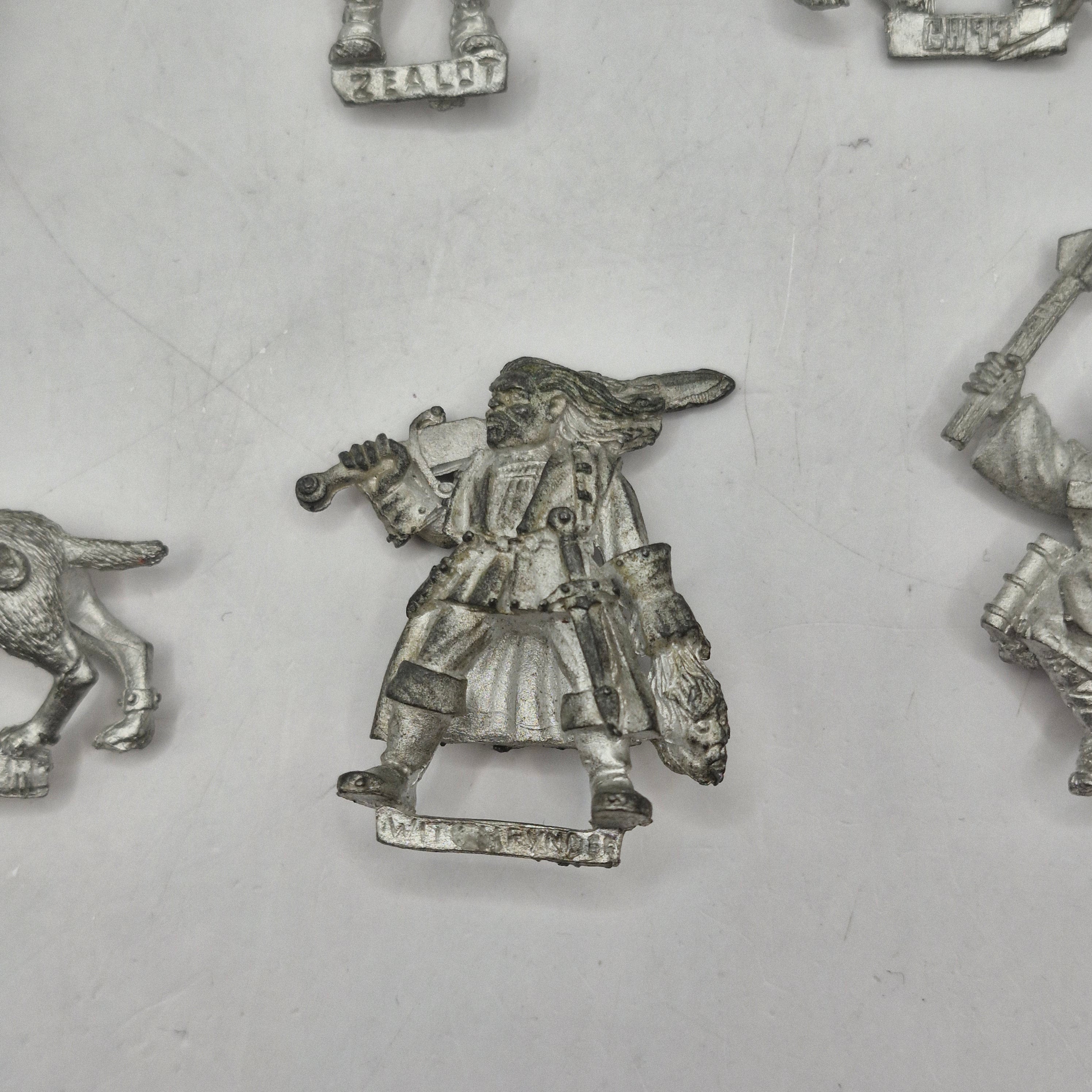 Warhammer Fantasy Mordheim Witch Hunters with Dogs AA222 - Image 2