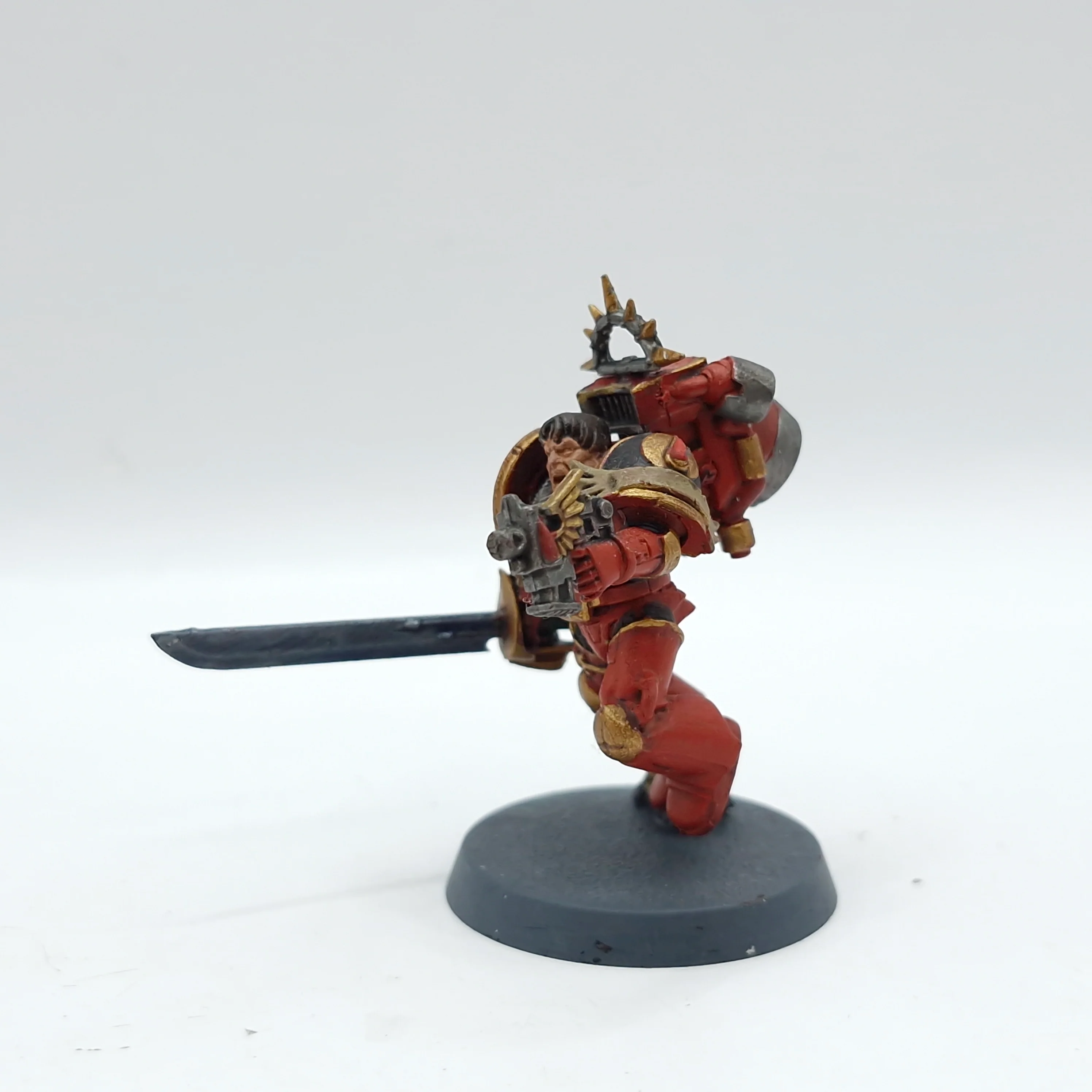 Warhammer Horus Heresy: Space Marine Blood Angels Praetor (AC200) - Image 2