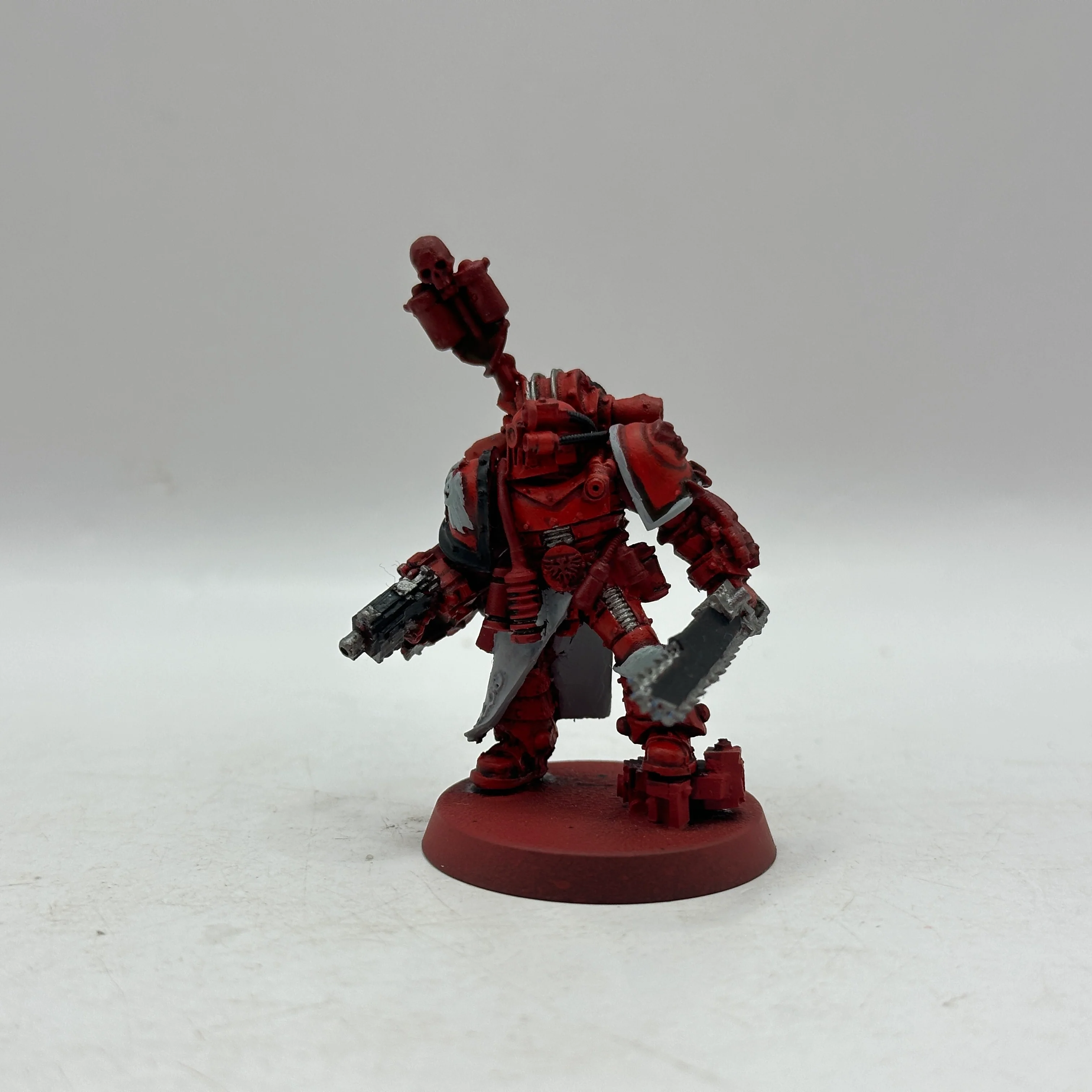 Warhammer Horus Heresy: Space Marine Blood Angels Resin MKIII Apothecary (BJ149) - Image 2