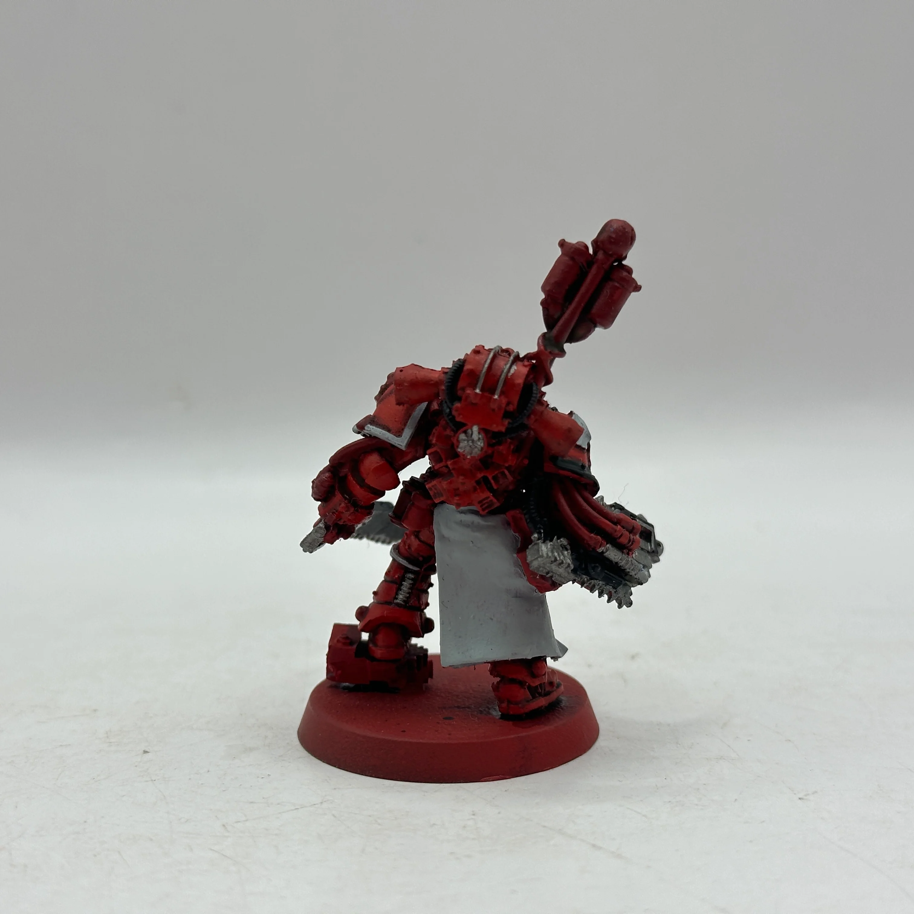 Warhammer Horus Heresy: Space Marine Blood Angels Resin MKIII Apothecary (BJ149) - Image 4