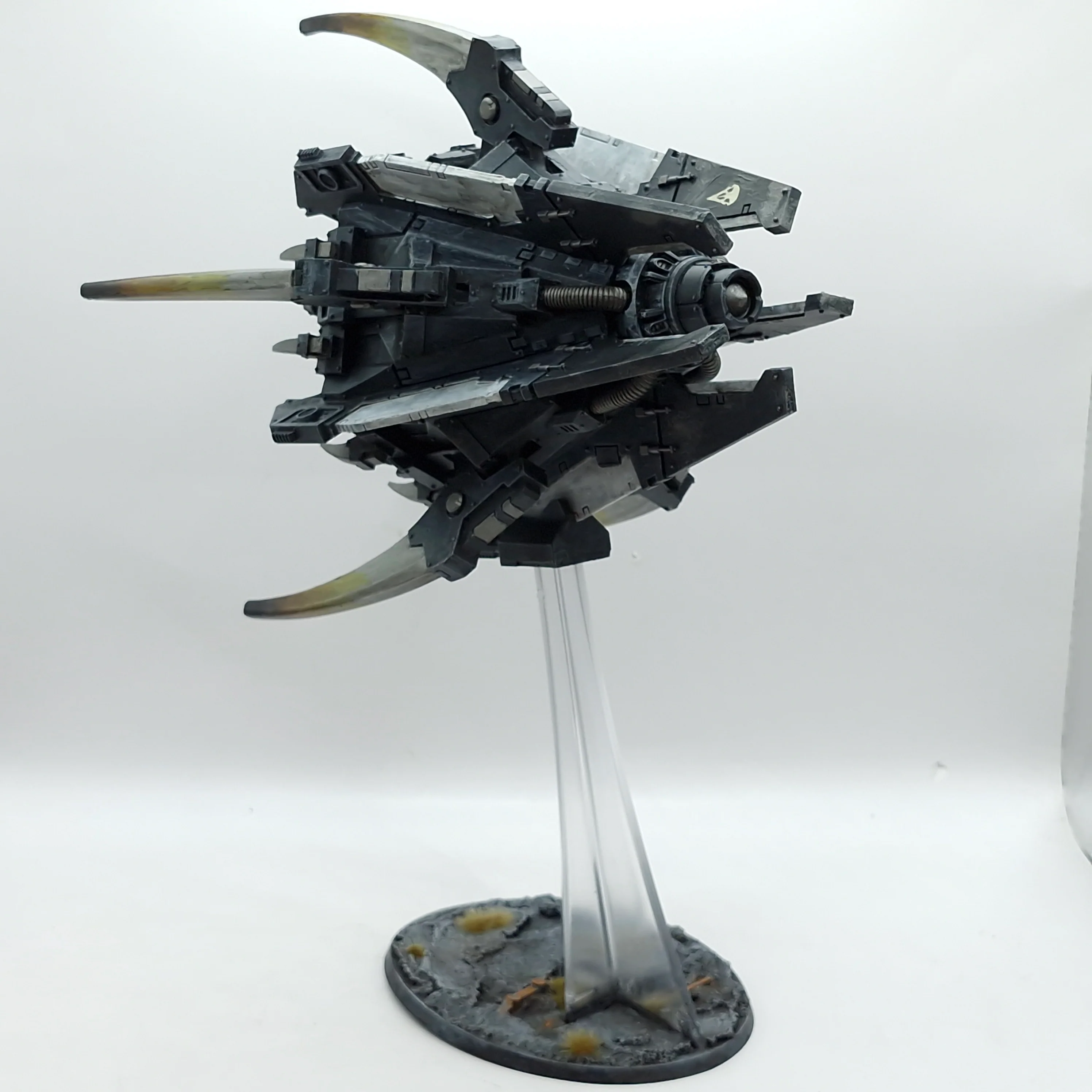 Warhammer Horus Heresy: Space Marine Raven Guard Forge World Dreadclaw Drop Pod (AU058) - Image 5