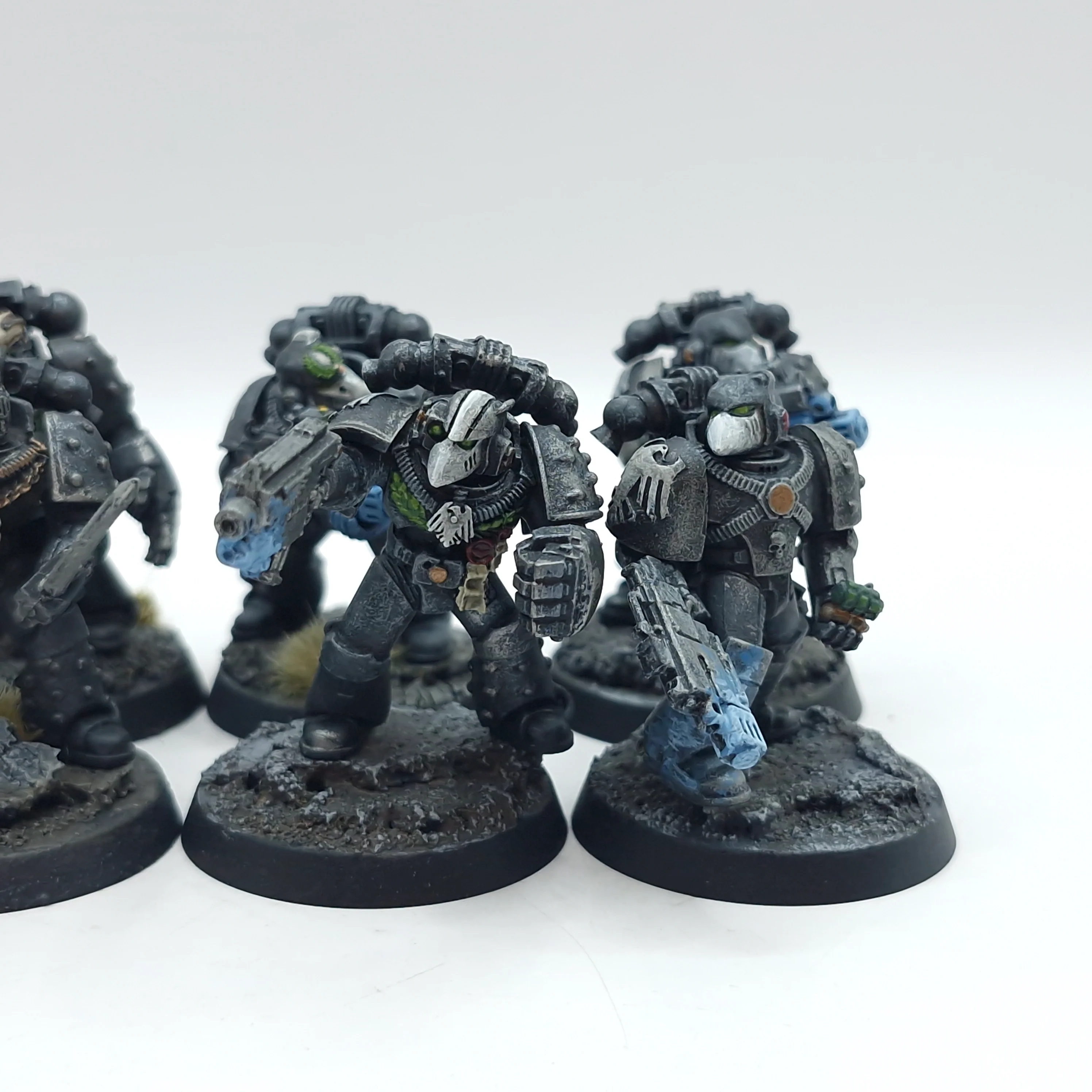 Warhammer Horus Heresy: Space Marine Raven Guard Veteran Squad - Painted (AC197) - Image 4