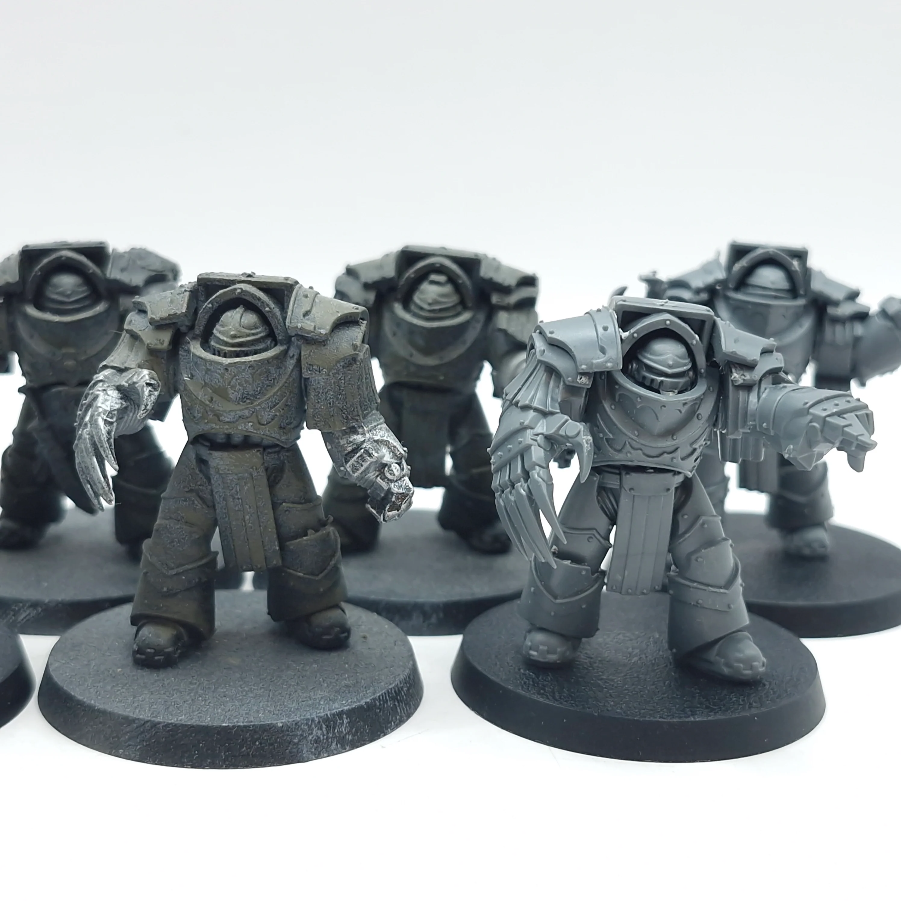 Warhammer Horus Heresy: Space Marines Cataphractii Terminators (AH090) - Image 3