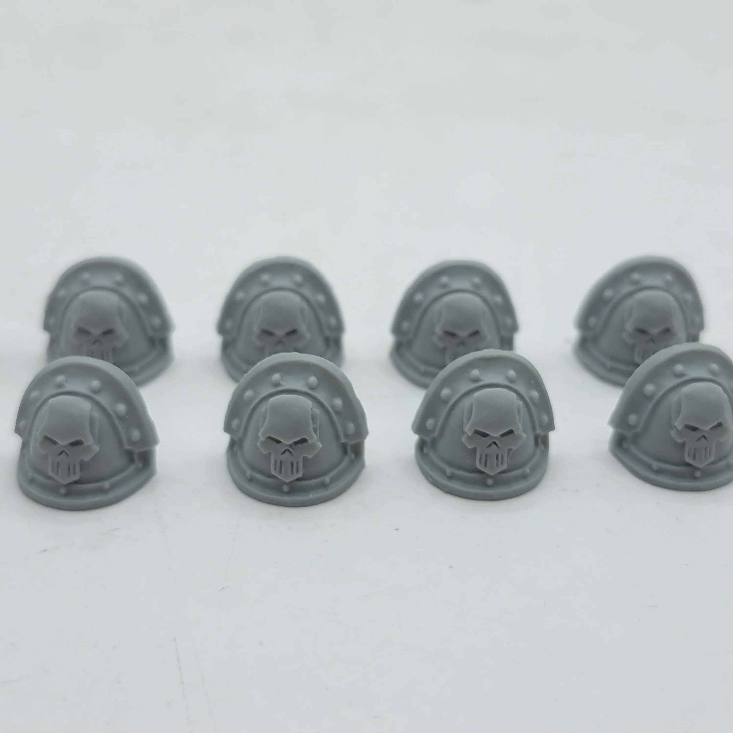 Warhammer Horus Heresy: Space Marines Iron Warriors MKIII Shoulder Pads (BJ216) - Image 3