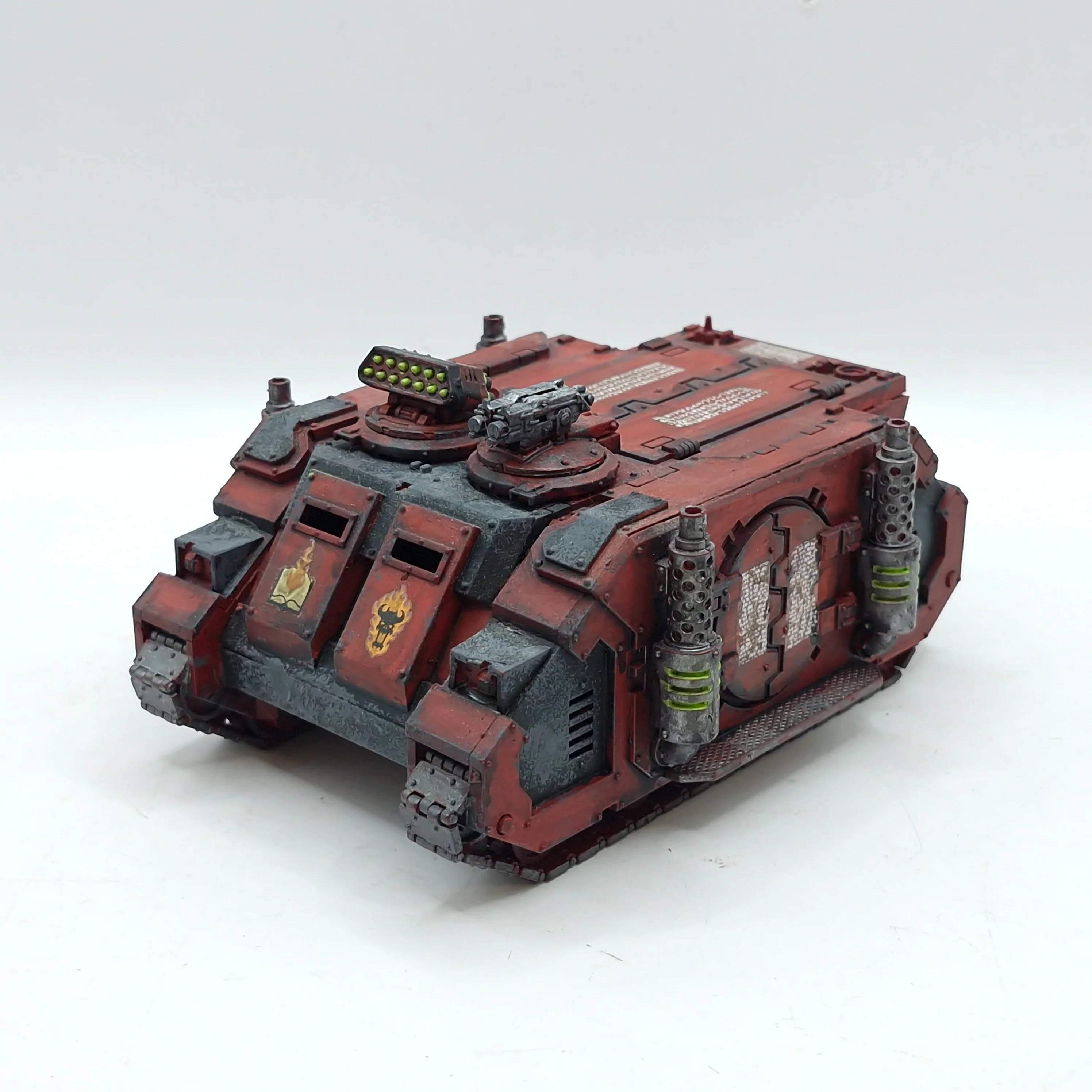 Warhammer Horus Heresy: Space Marines Word Bearers Deimos Rhino (AE158)