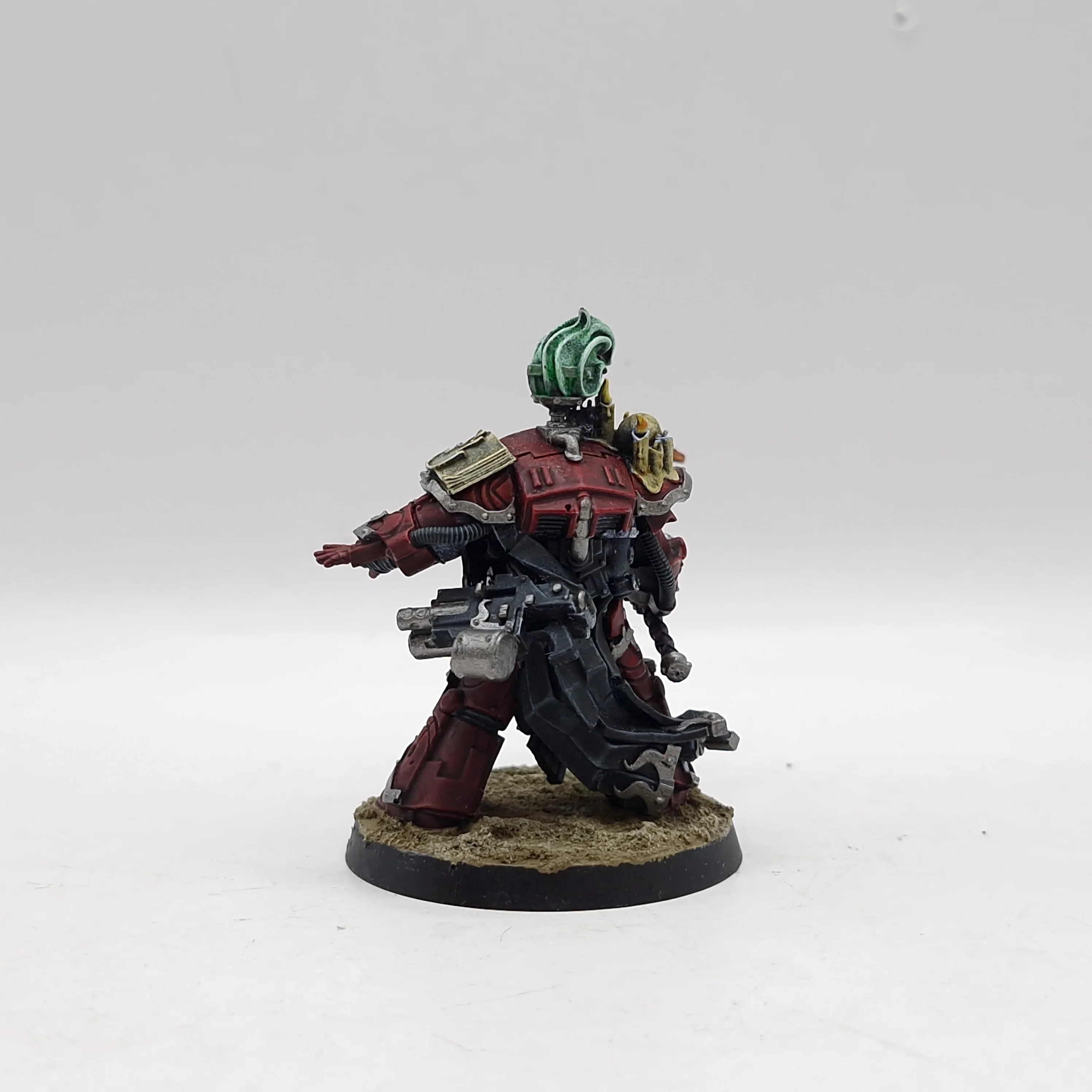 Warhammer Horus Heresy: Space Marines Word Bearers Tartaros Praetor - Well Painted (AK009) - Image 3