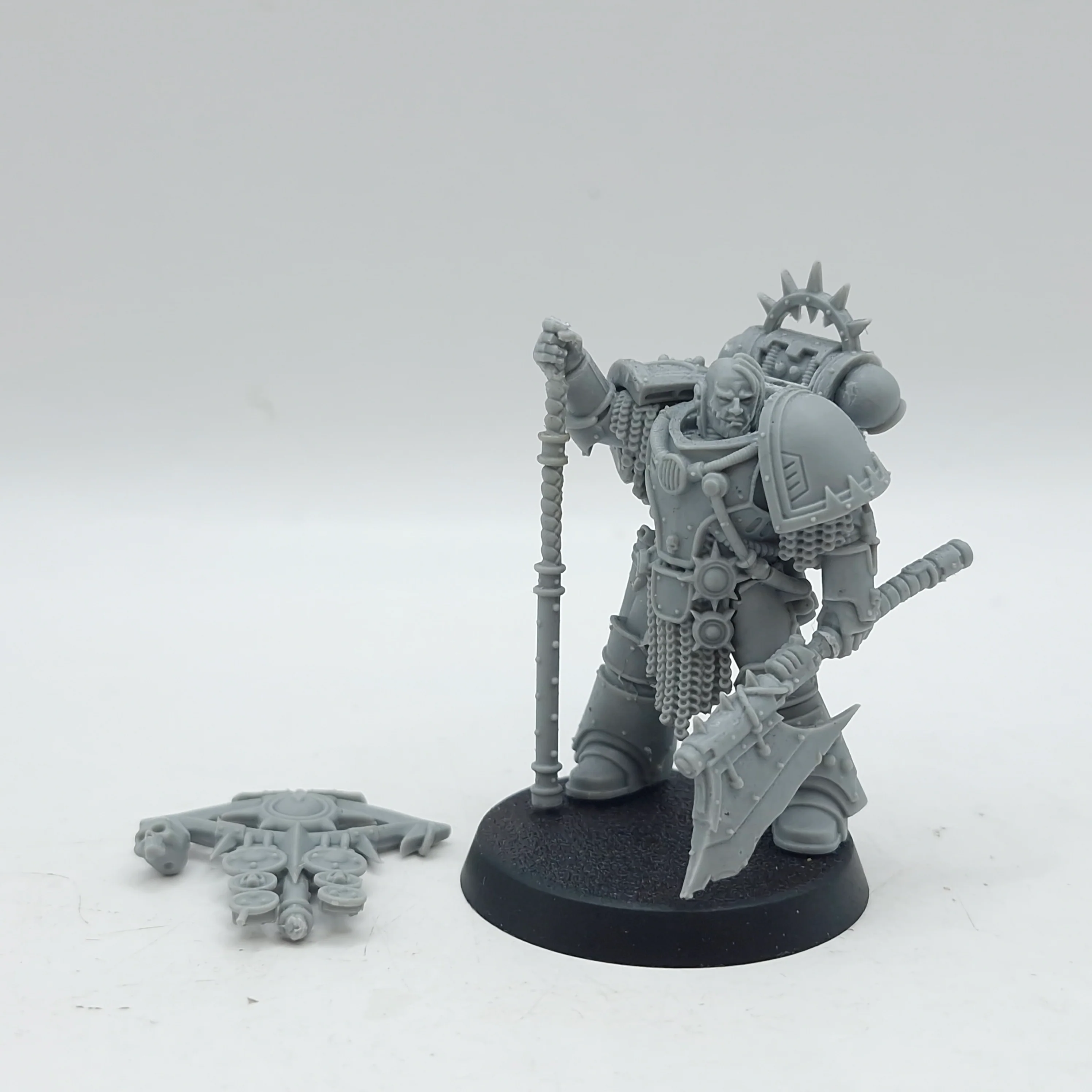 Warhammer Horus Heresy: Space Marine Traitor Herald Consul (AJ219)