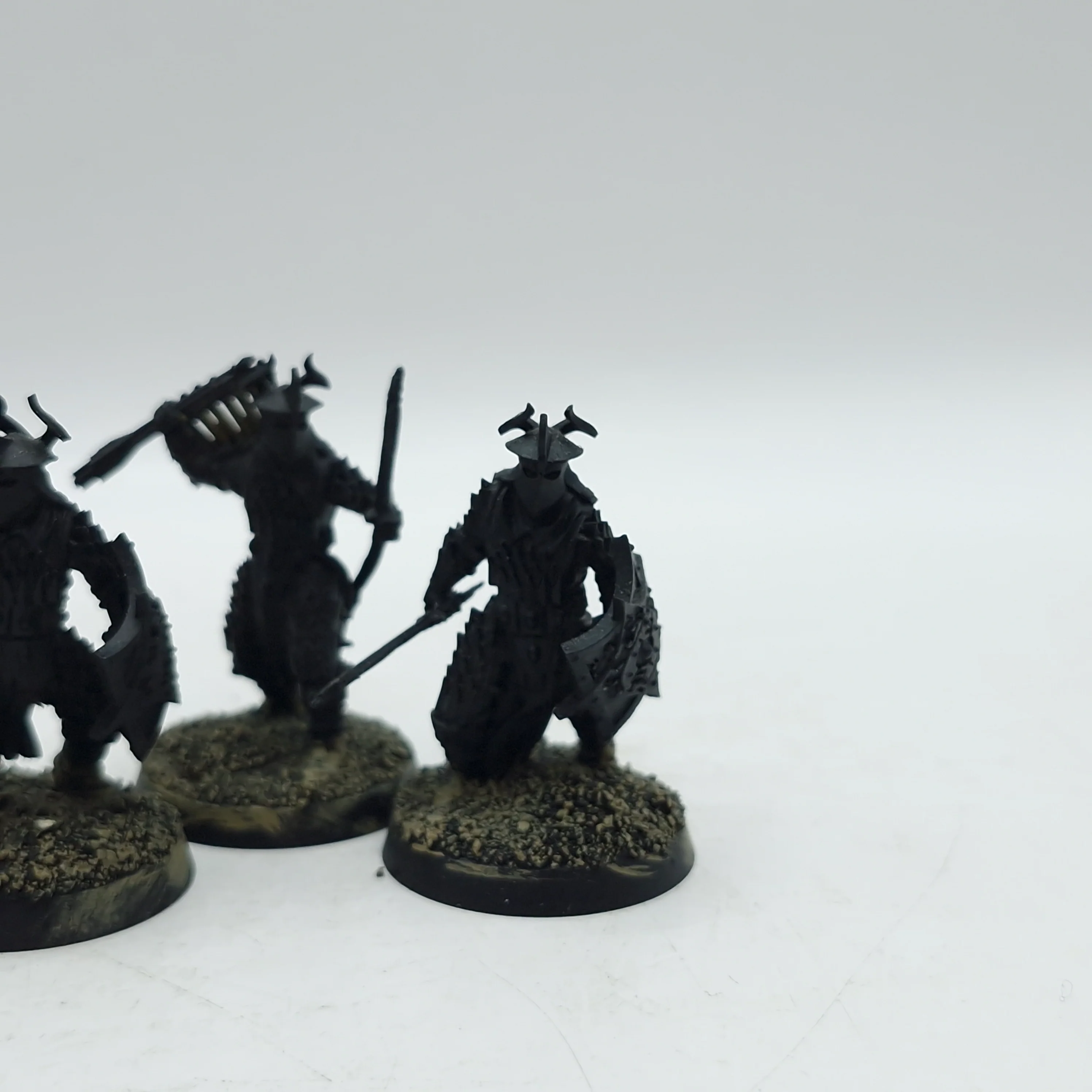 Warhammer Lord of the Rings: Easterling Black Dragon Warriors Converted Bows (AD026) - Image 7