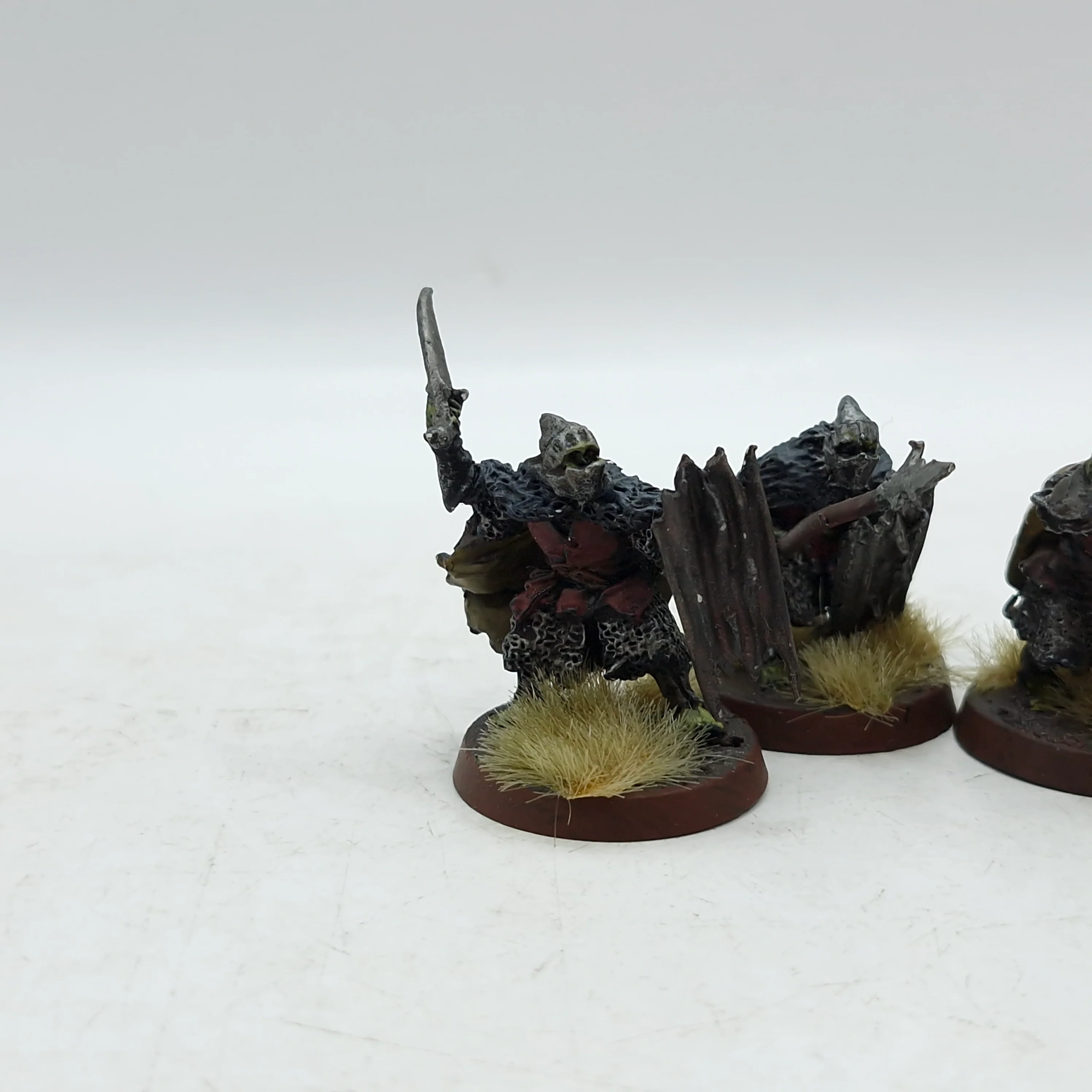 Warhammer Lord of the Rings: Moria Blackshield Goblins - OOP (AT243) - Image 2
