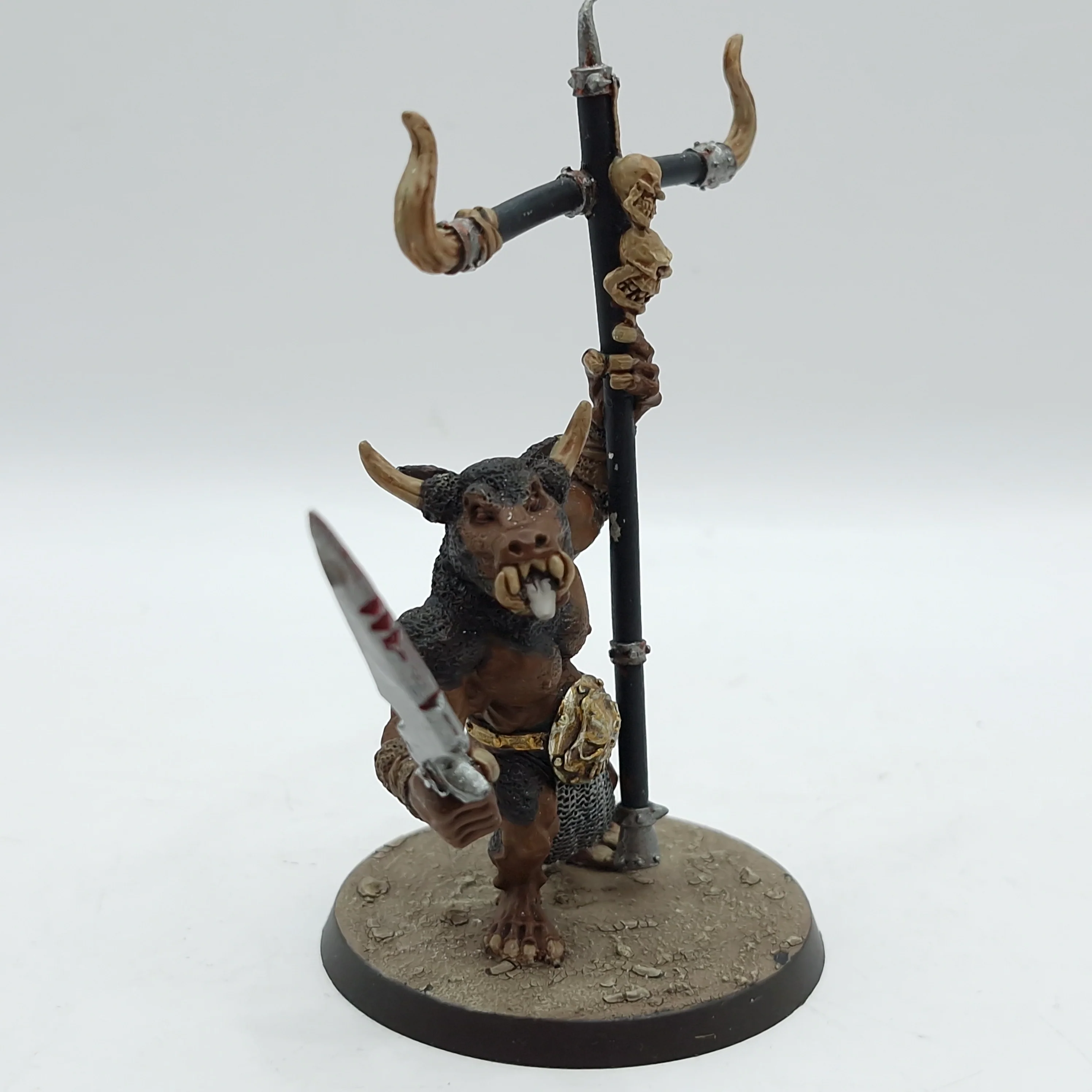 Warhammer The Old World: Beastmen Brayherd Metal Minotaur Standard Bearer (AW201) - Image 5