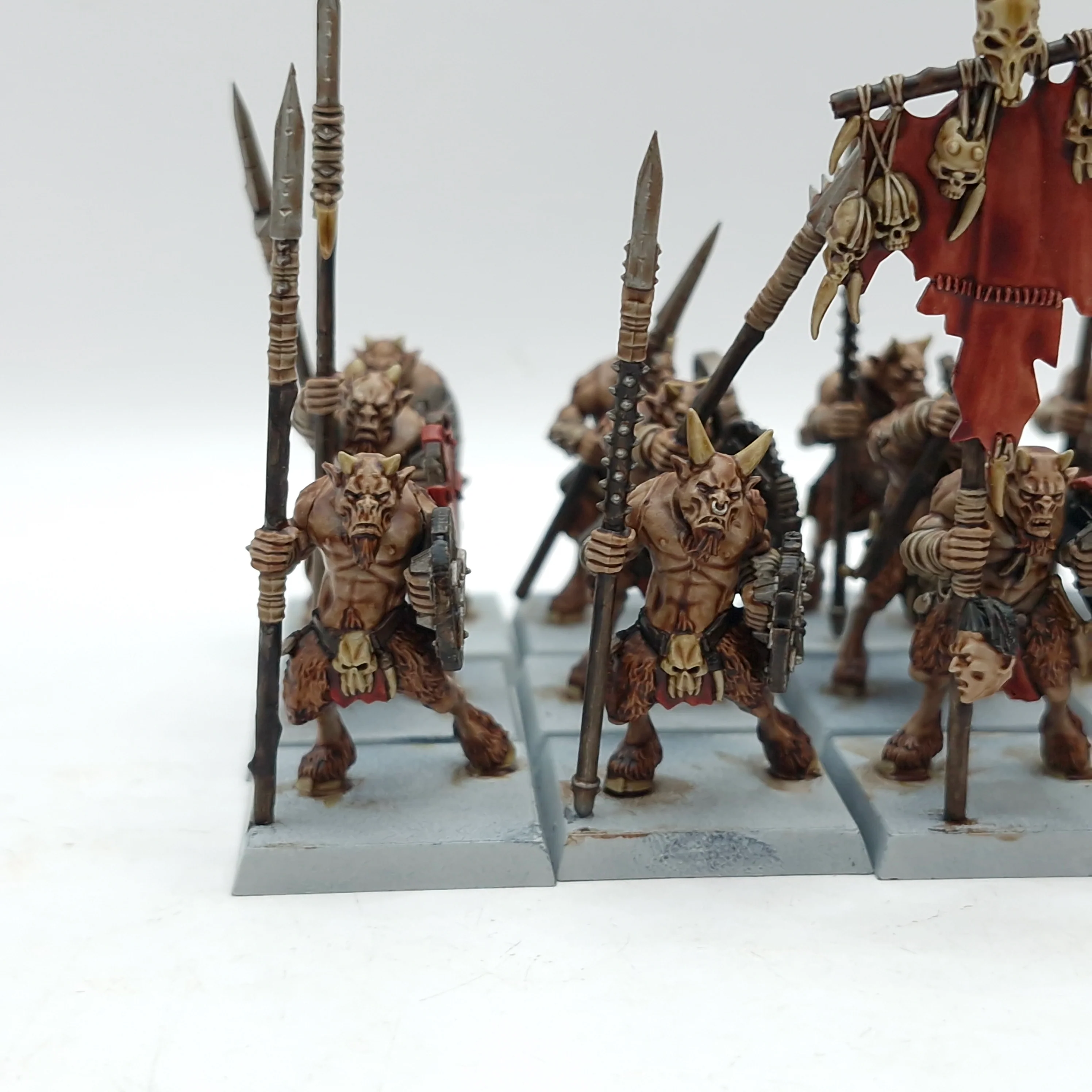 Warhammer The Old World: Beastmen Brayherd Ungor Herd - Painted (BH184) - Image 2