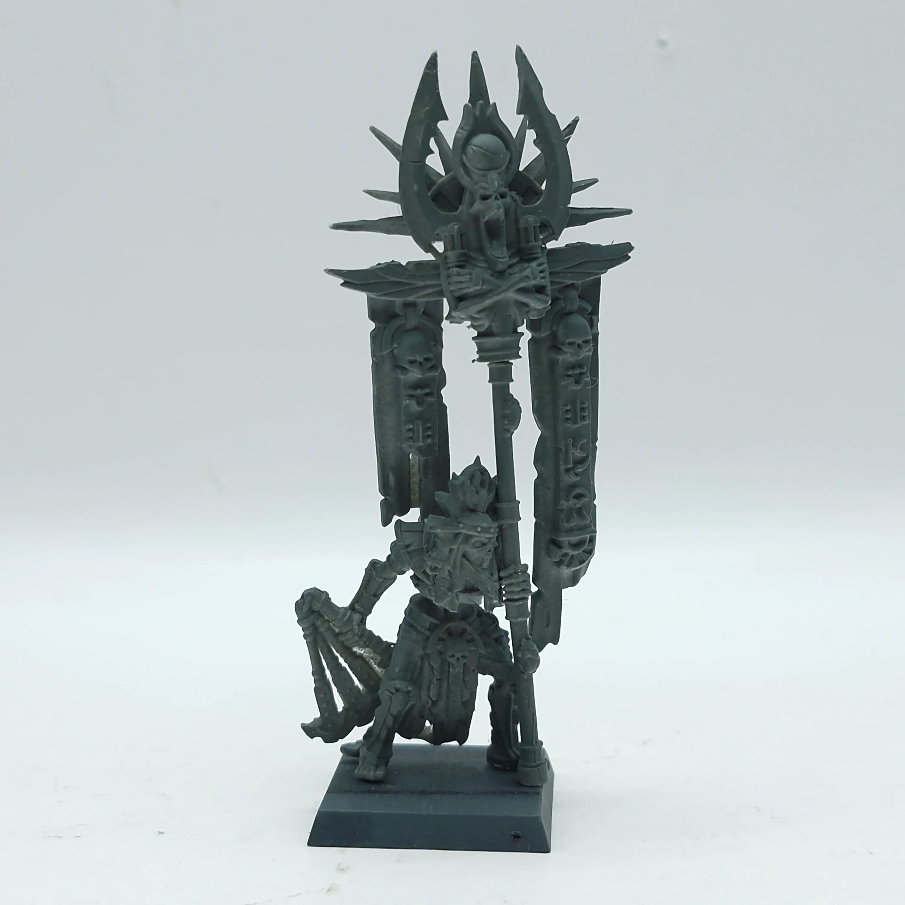 Warhammer The Old World: Tomb Kings of Khemri Battle Standard Bearer Forgeworld Rare OOP (AD226)