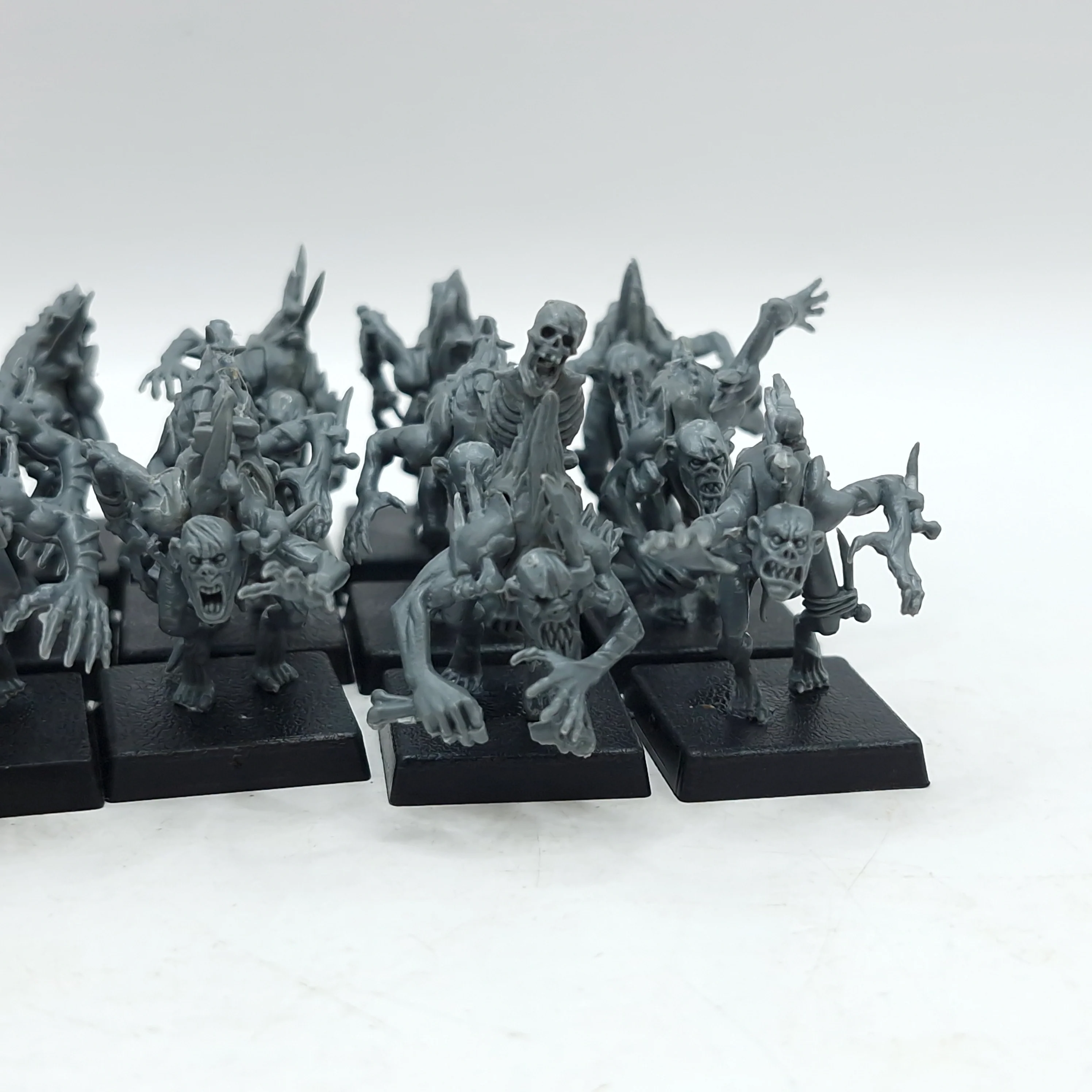 Warhammer The Old World: Vampire Counts Crypt Ghouls (AN012) - Image 5