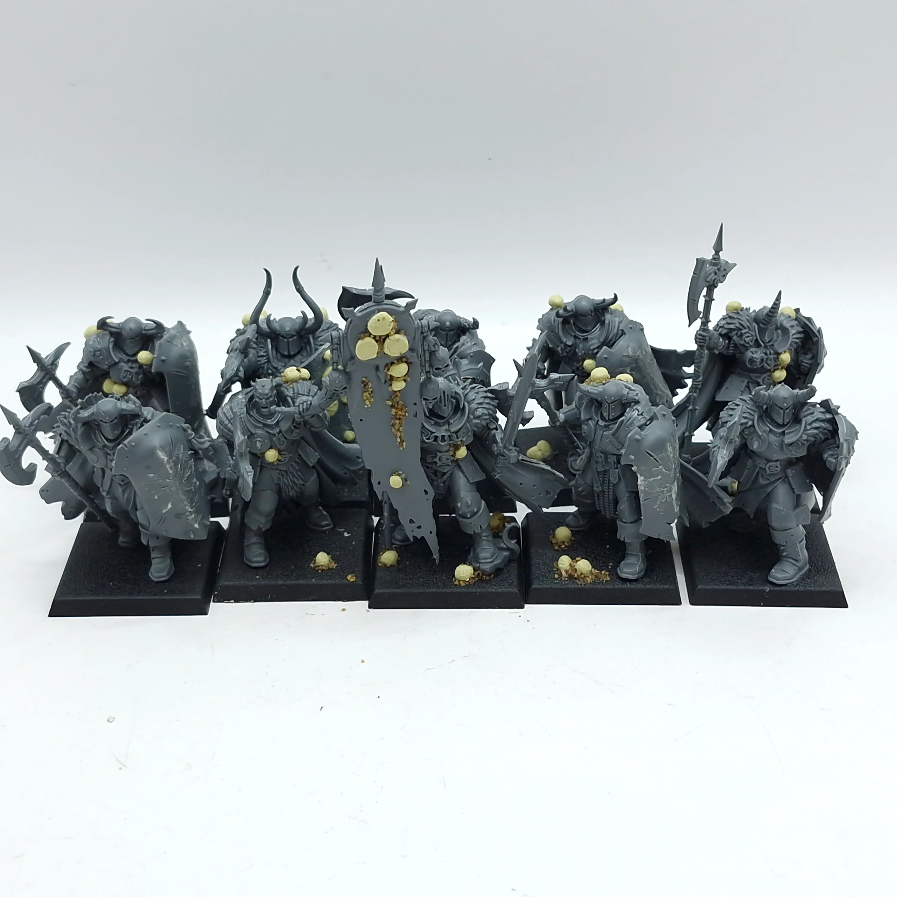 Warhammer The Old World: Warriors of Chaos Chaos Warriors (AA180)