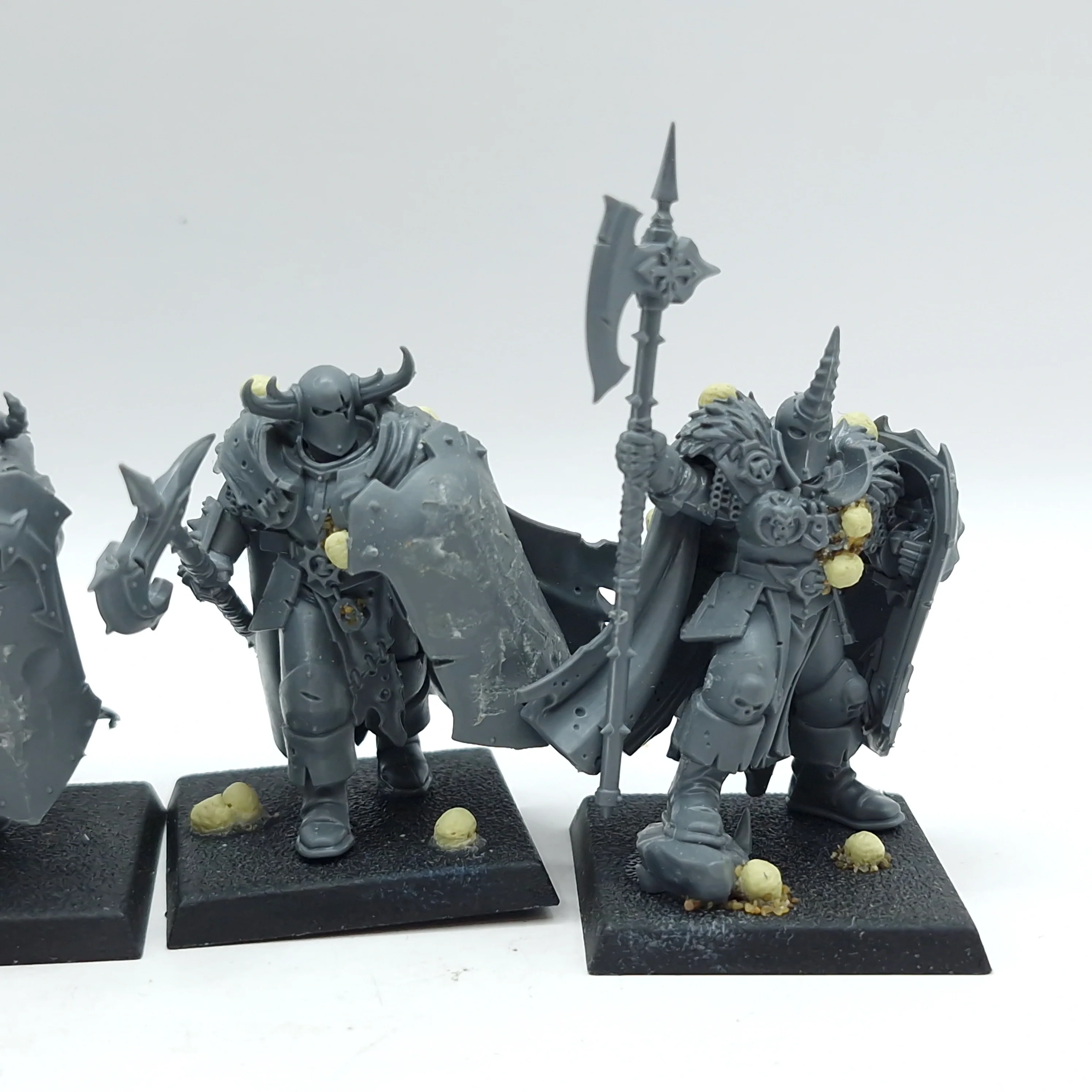 Warhammer The Old World: Warriors of Chaos Chaos Warriors (AA180) - Image 7