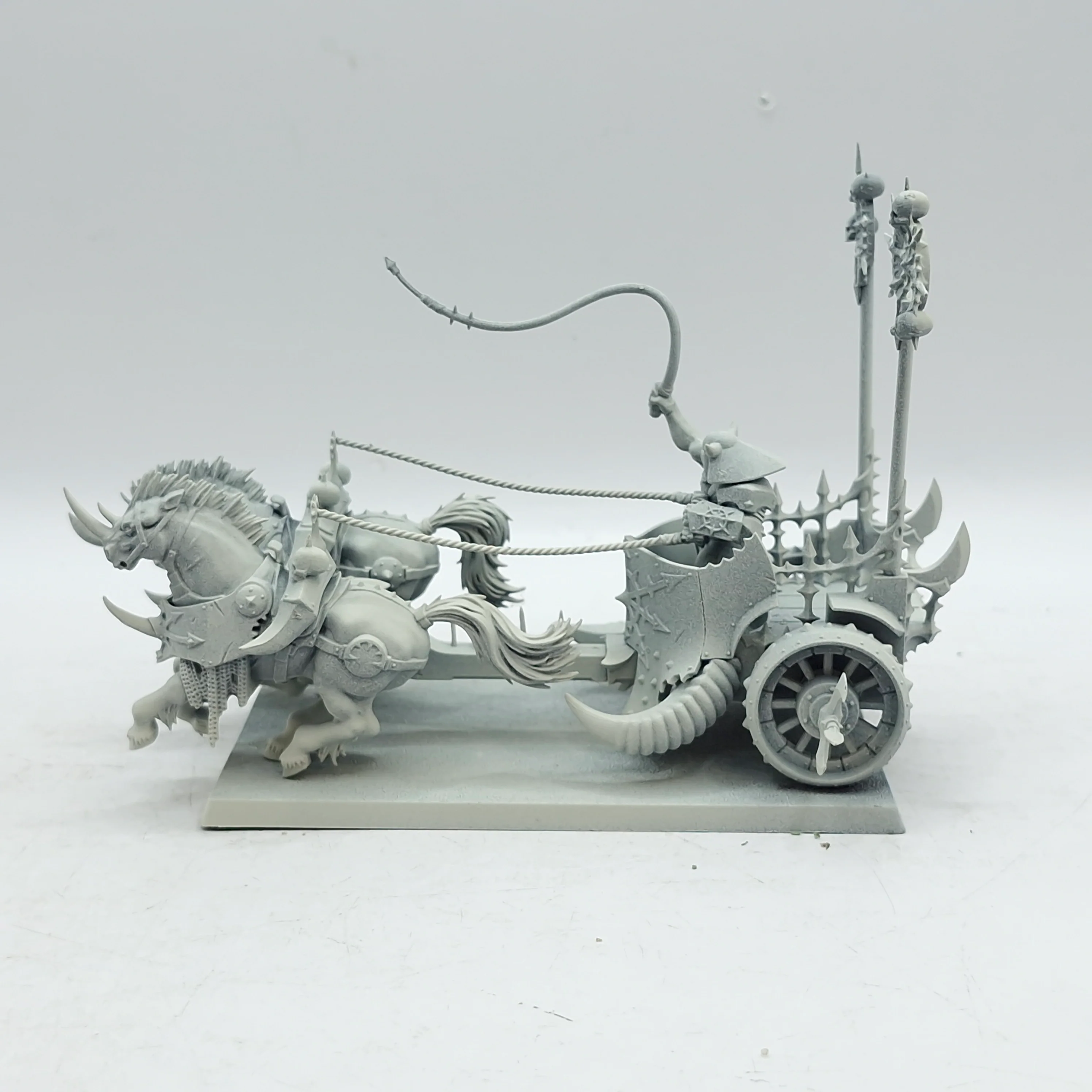 Warhammer The Old World: Warriors of Chaos Chariot - Missing Lord (BA070) - Image 4