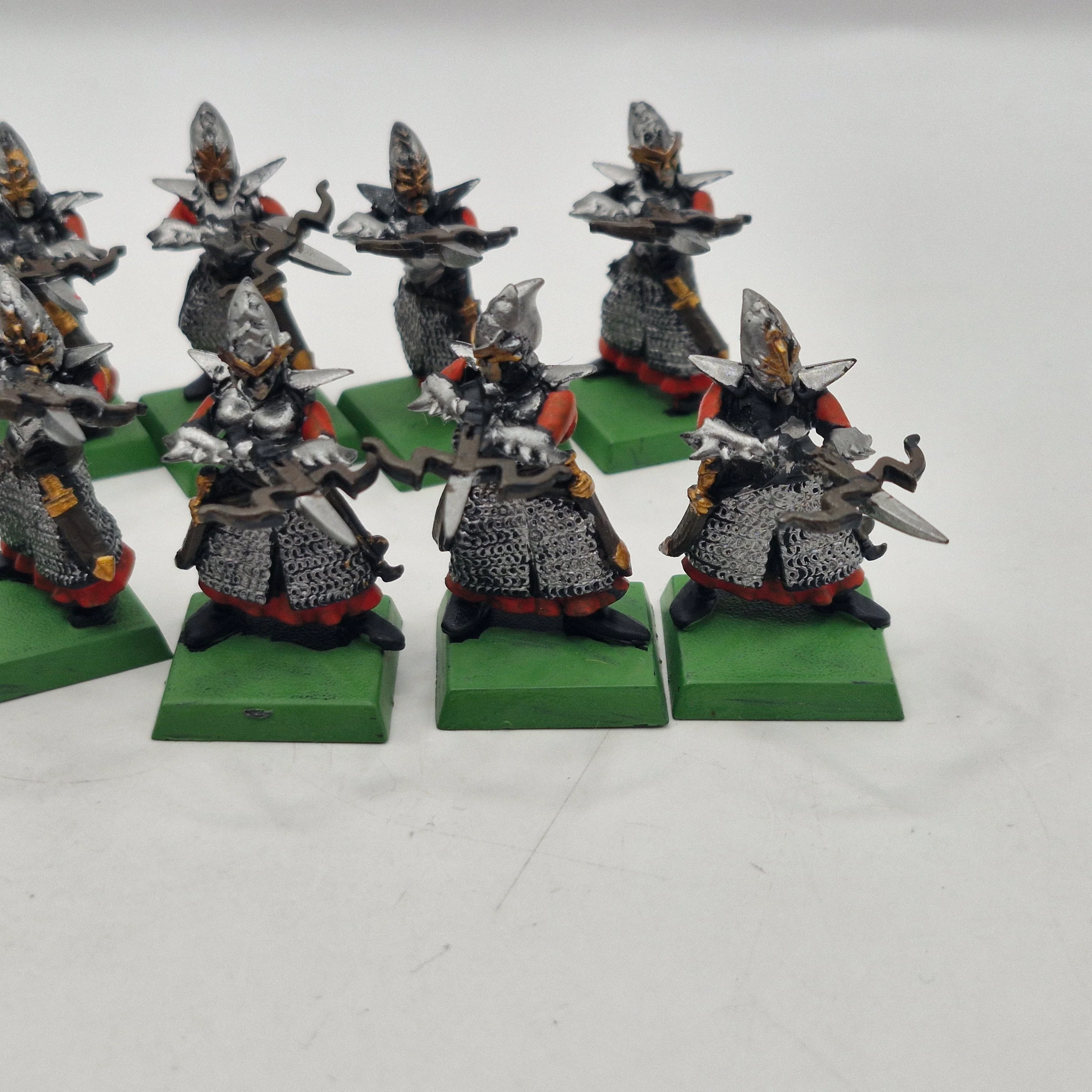 Warhammer the Old World Dark Elf Repeater Crossbowmen x12 AT235 - Image 3