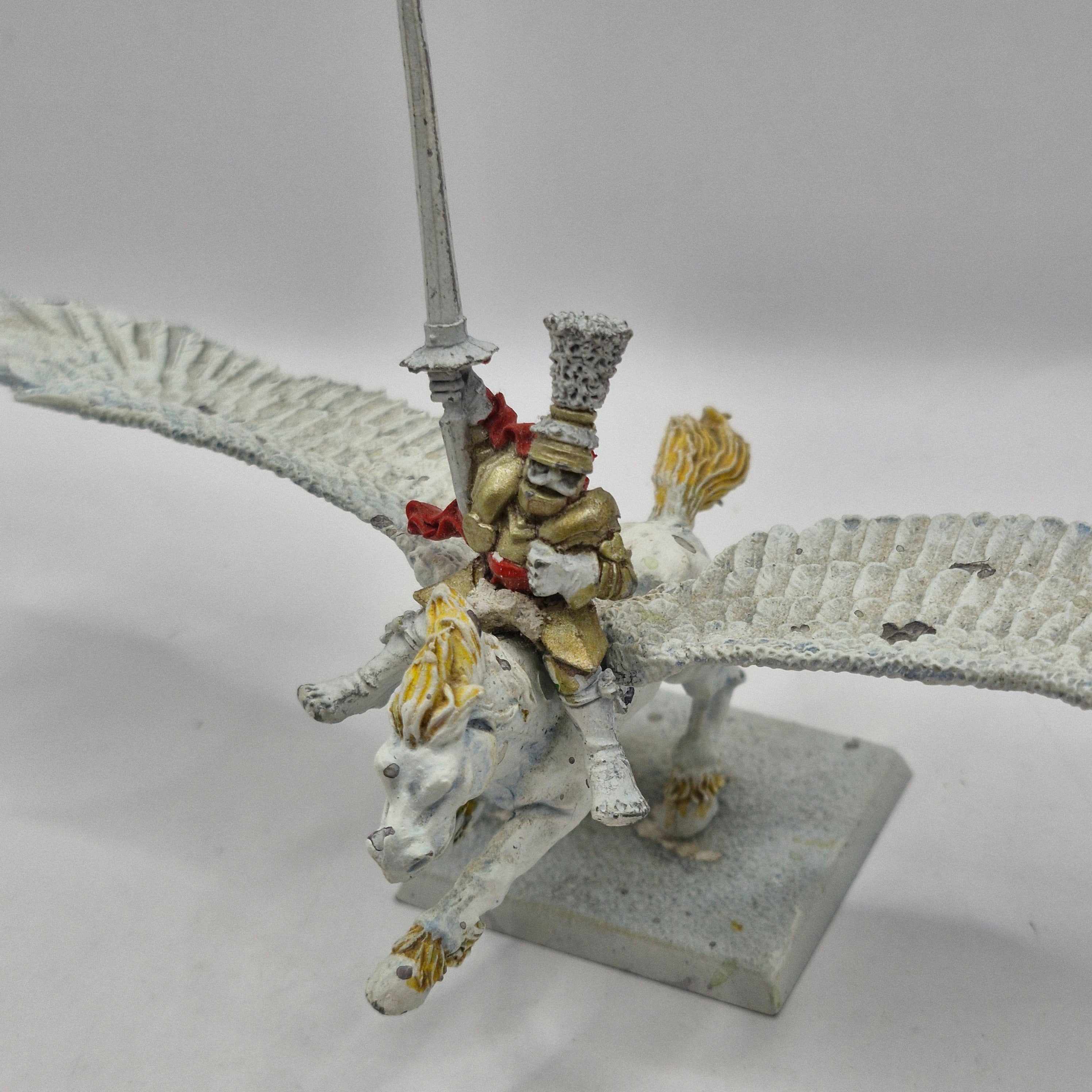 Warhammer the Old World Empire Commander on Pegasus - Metal AD233 - Image 2