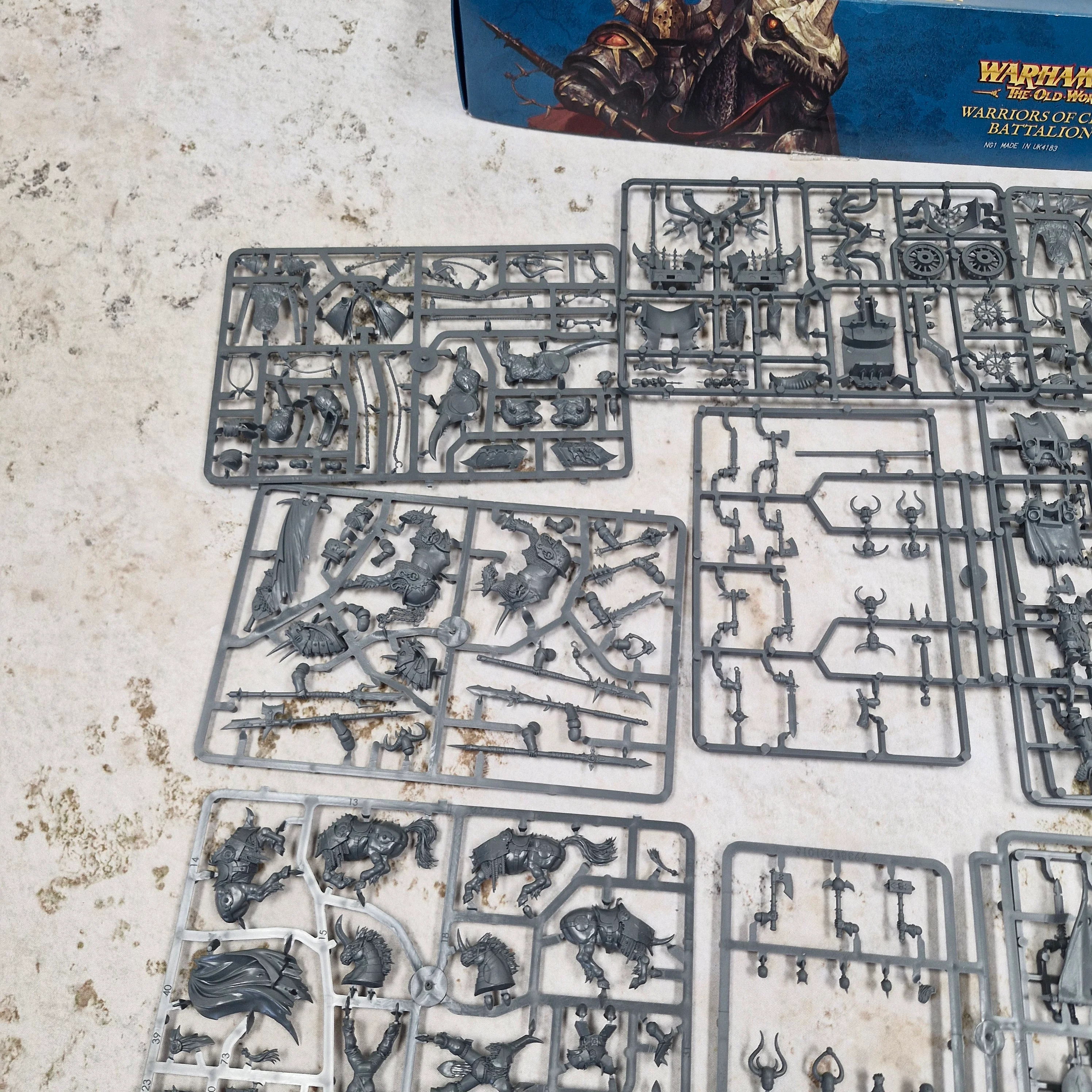 Warhammer the Old World Warriors of Chaos Batallion - Incomplete AV338 - Image 6